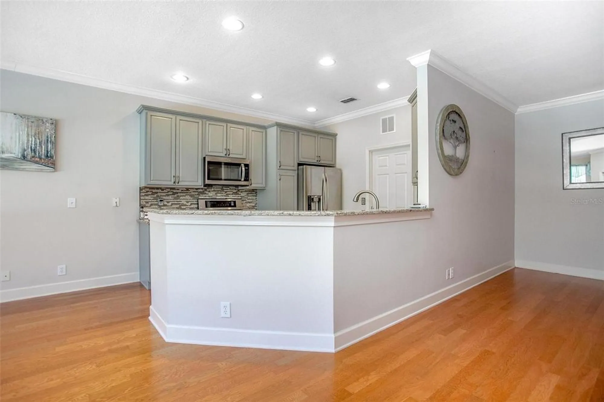 Property Slideshow image 8 of 31 | 215 coleton ln, Deland, FL, 32724