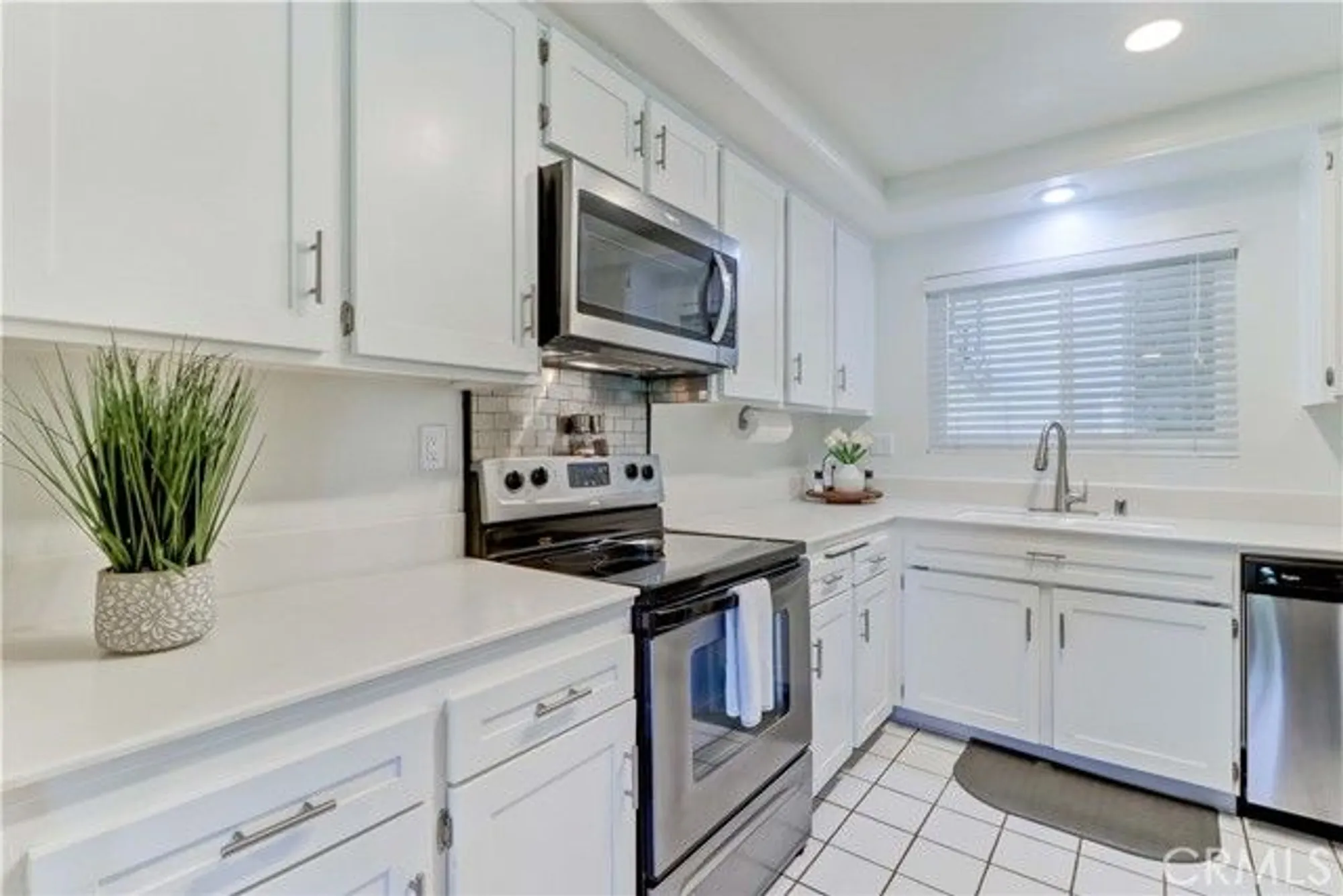 Property Slideshow image 9 of 43 | 3435 bahia blanca a, Laguna Woods, CA, 92637