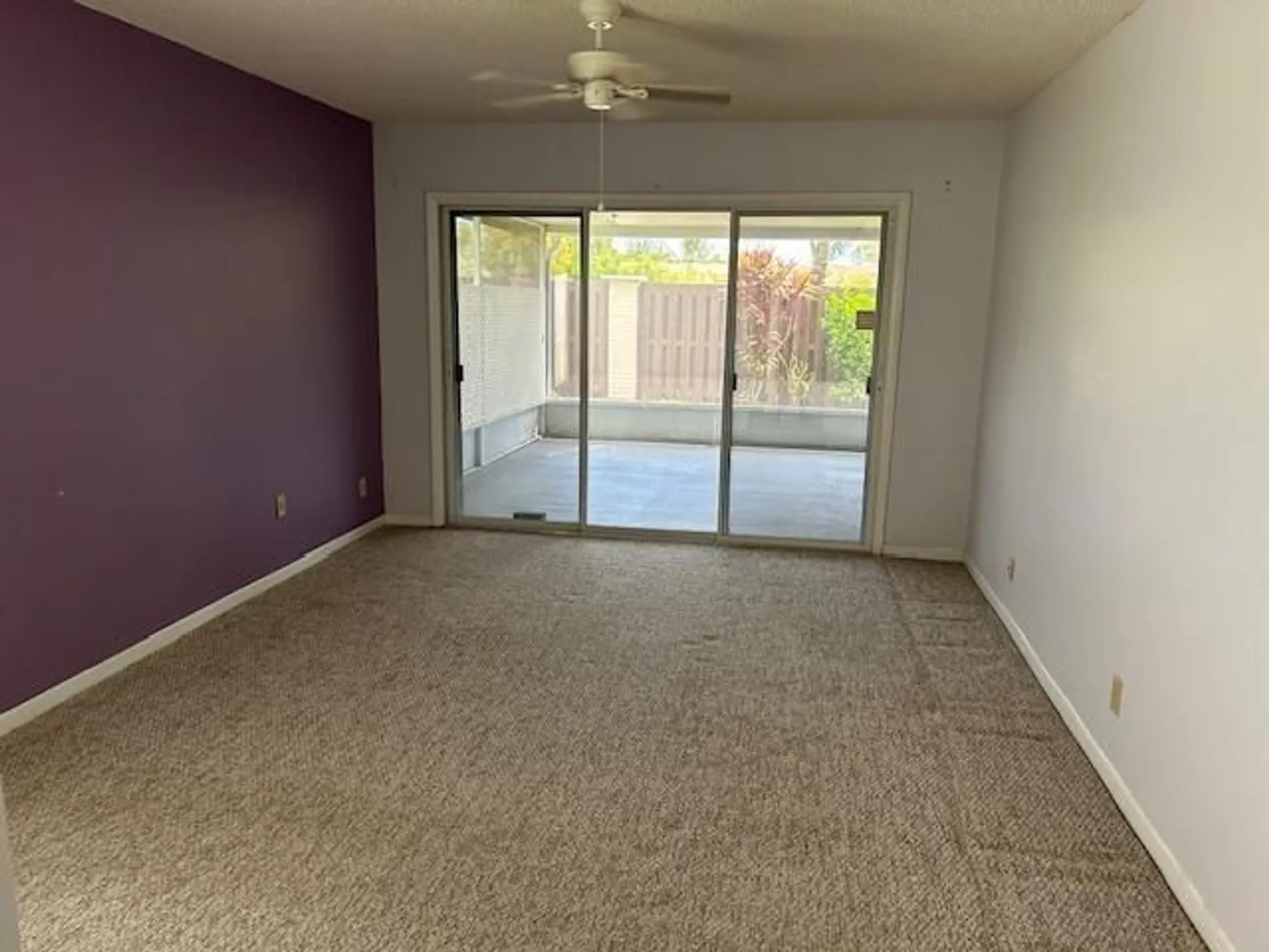 Property Slideshow image 14 of 19 | 4210 lucerne villas ln # 4210, Lake Worth, FL, 33467