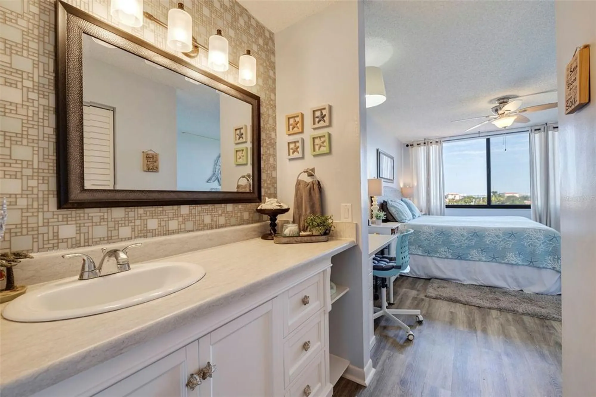 Property Slideshow image 23 of 56 | 6219 palma del mar blvd s apt 602, St Petersburg, FL, 33715