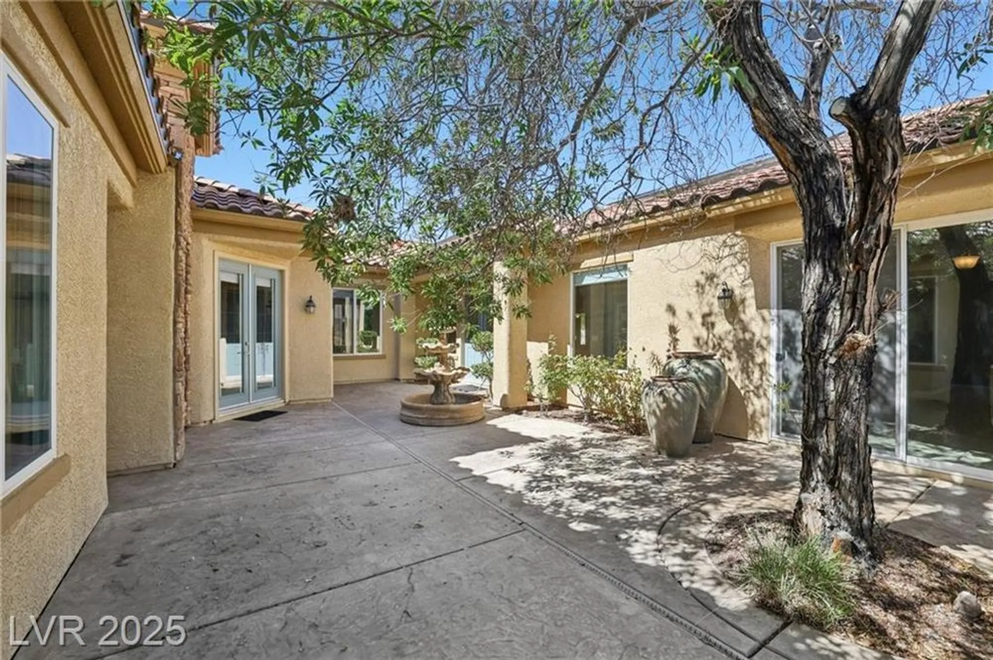 Property Slideshow image 5 of 46 | 2318 shorewood hills ave, Henderson, NV, 89052
