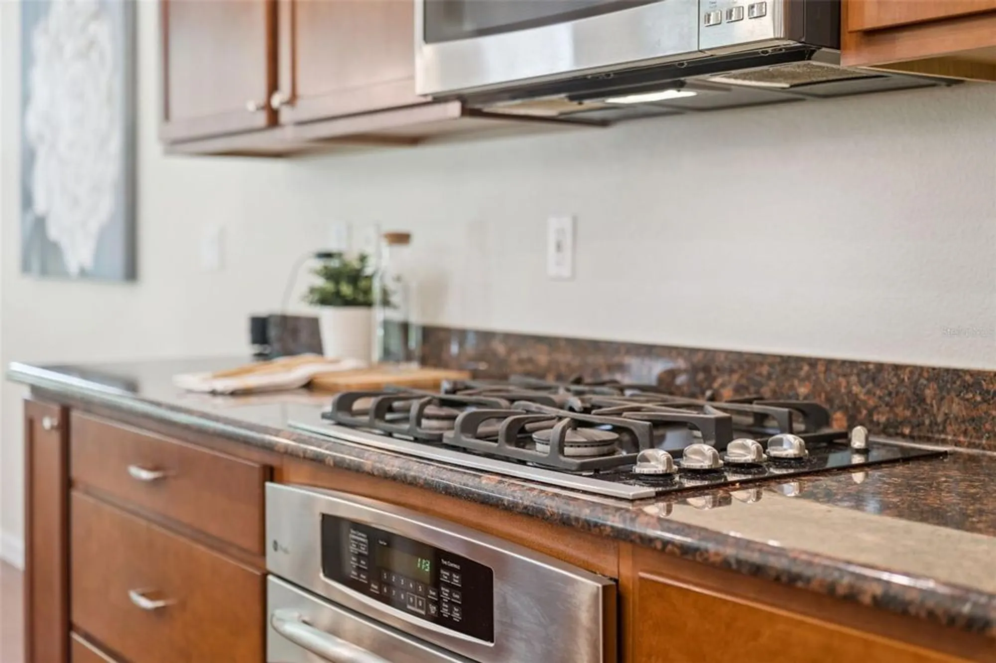 Property Slideshow image 10 of 48 | 1612 lincolnshire dr, Deland, FL, 32724