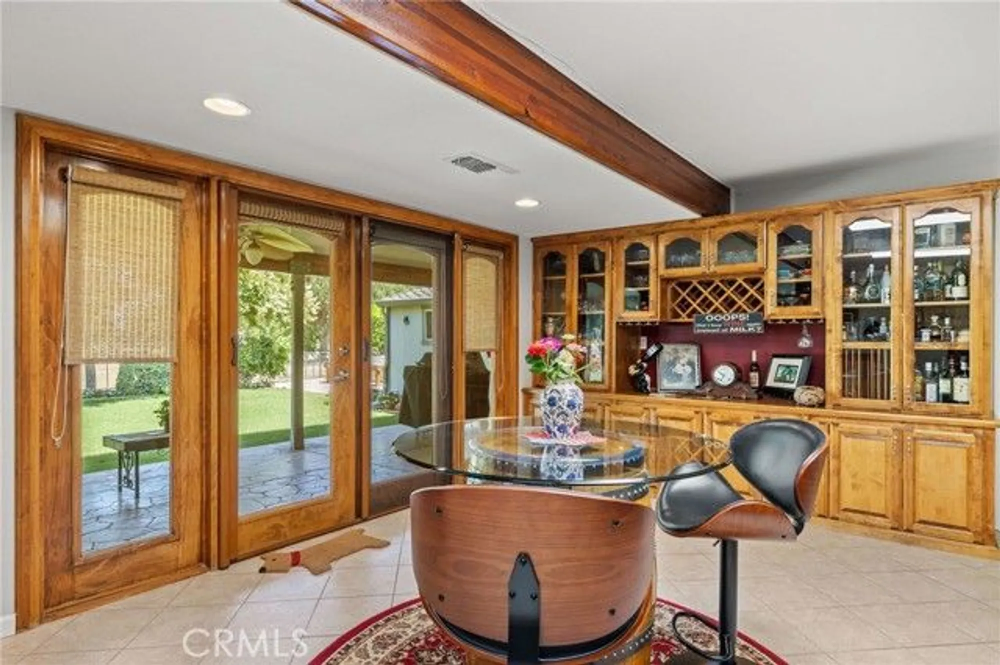 Property Slideshow image 9 of 48 | 704 river oaks dr, Bakersfield, CA, 93309