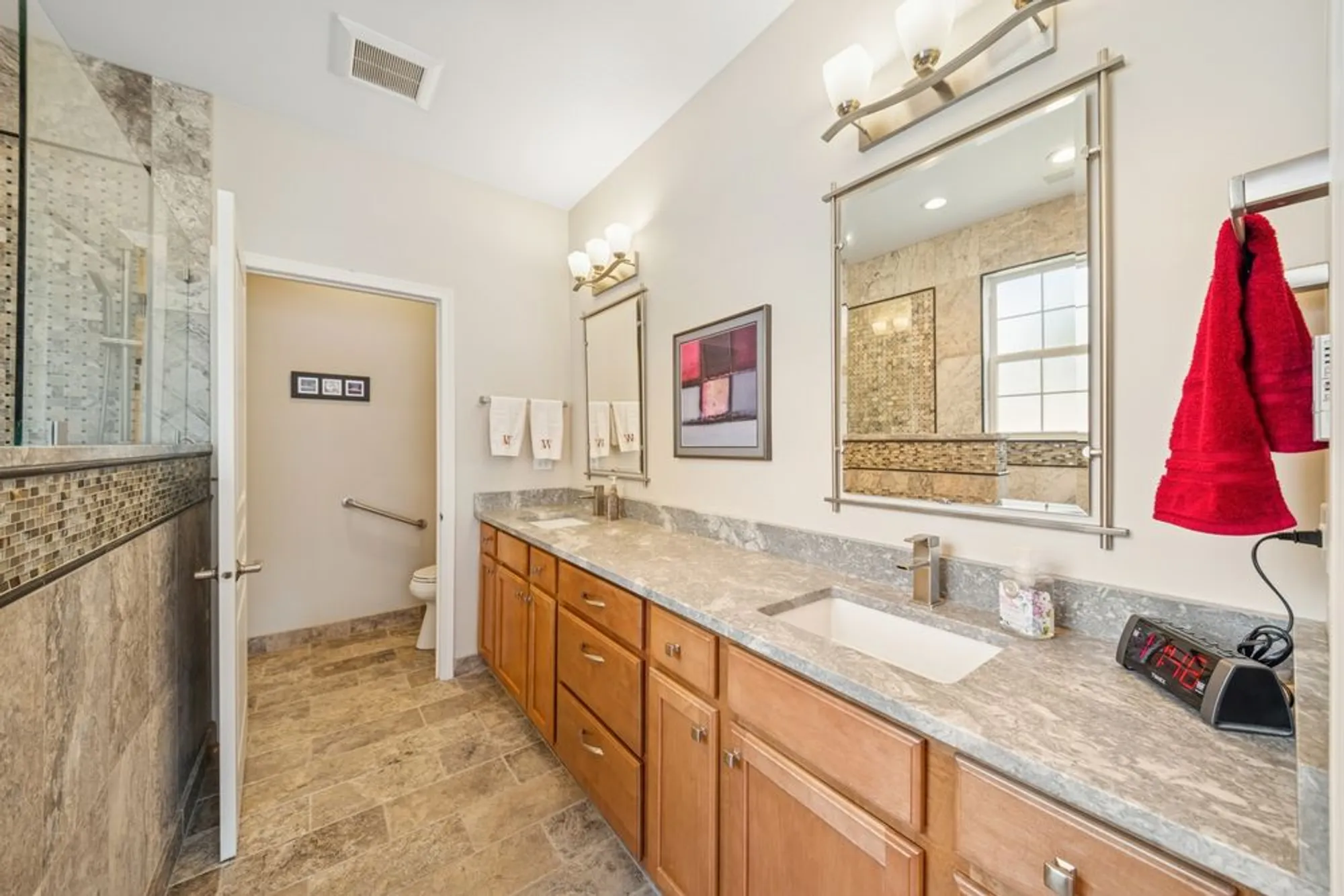 Property Slideshow image 21 of 27 | 2541 harvest vly, Elgin, IL, 60124