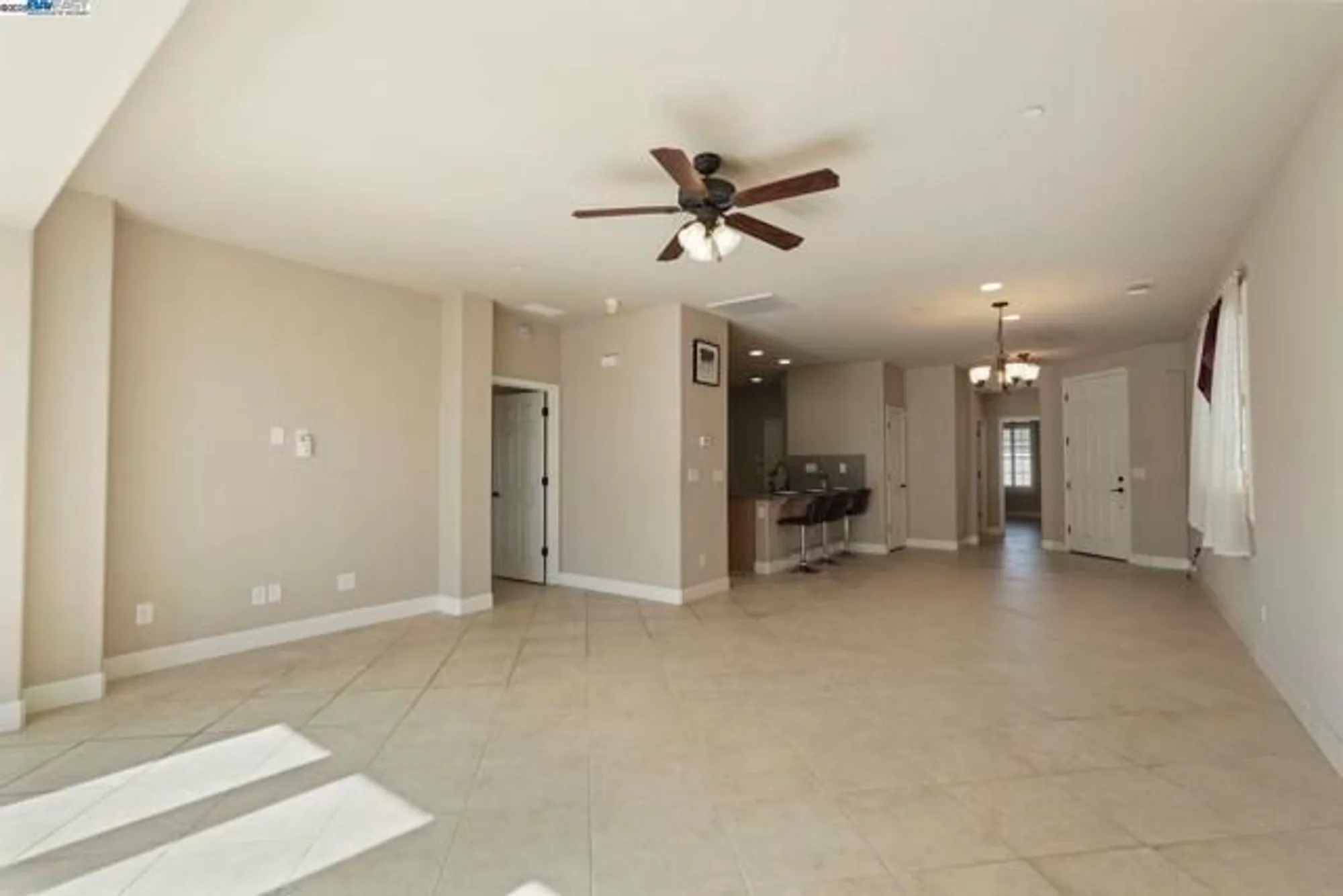 Property Slideshow image 24 of 54 | 2961 clear point way, Manteca, CA, 95336