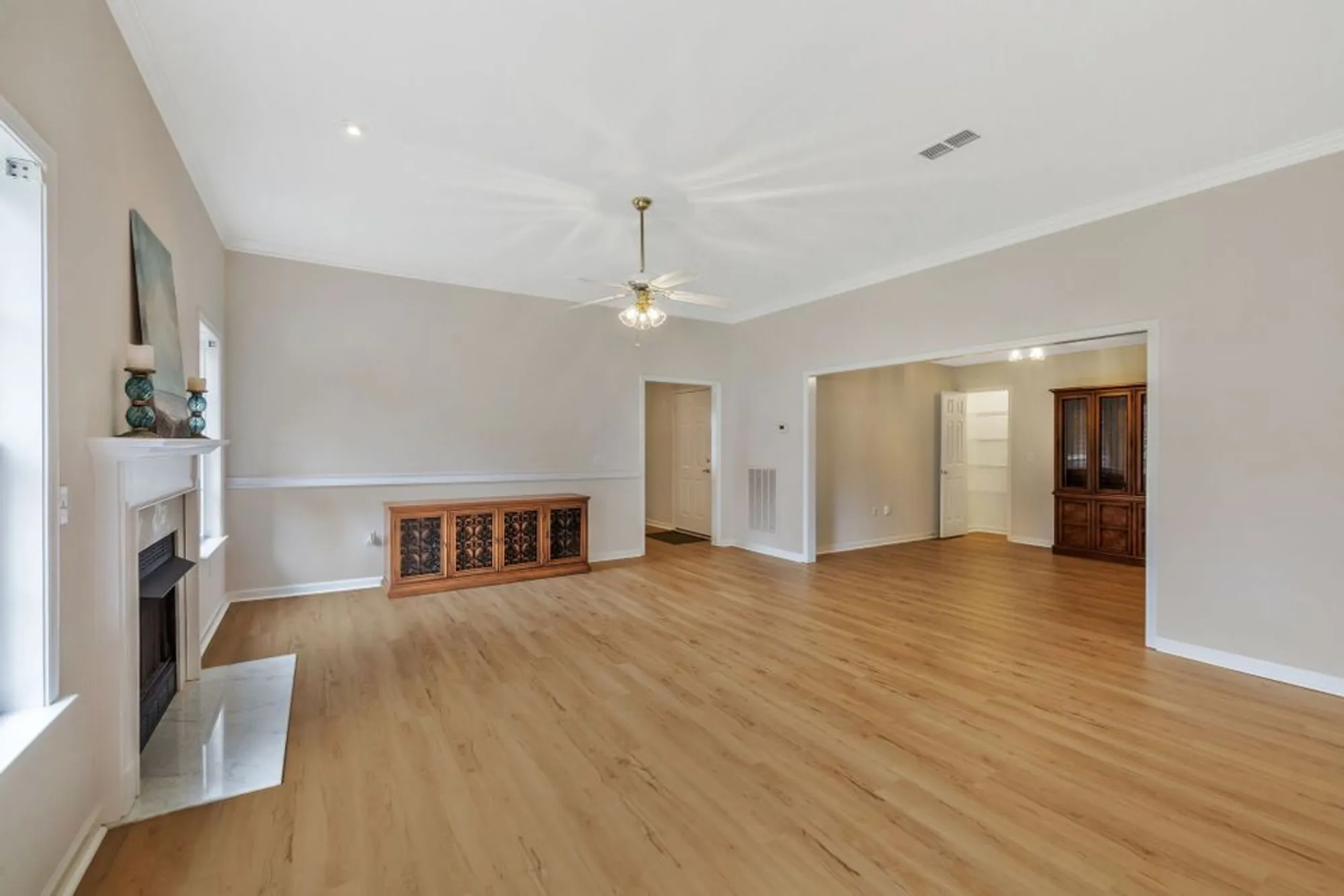 Property Slideshow image 8 of 28 | 702 forest glen cir, Murfreesboro, TN, 37128