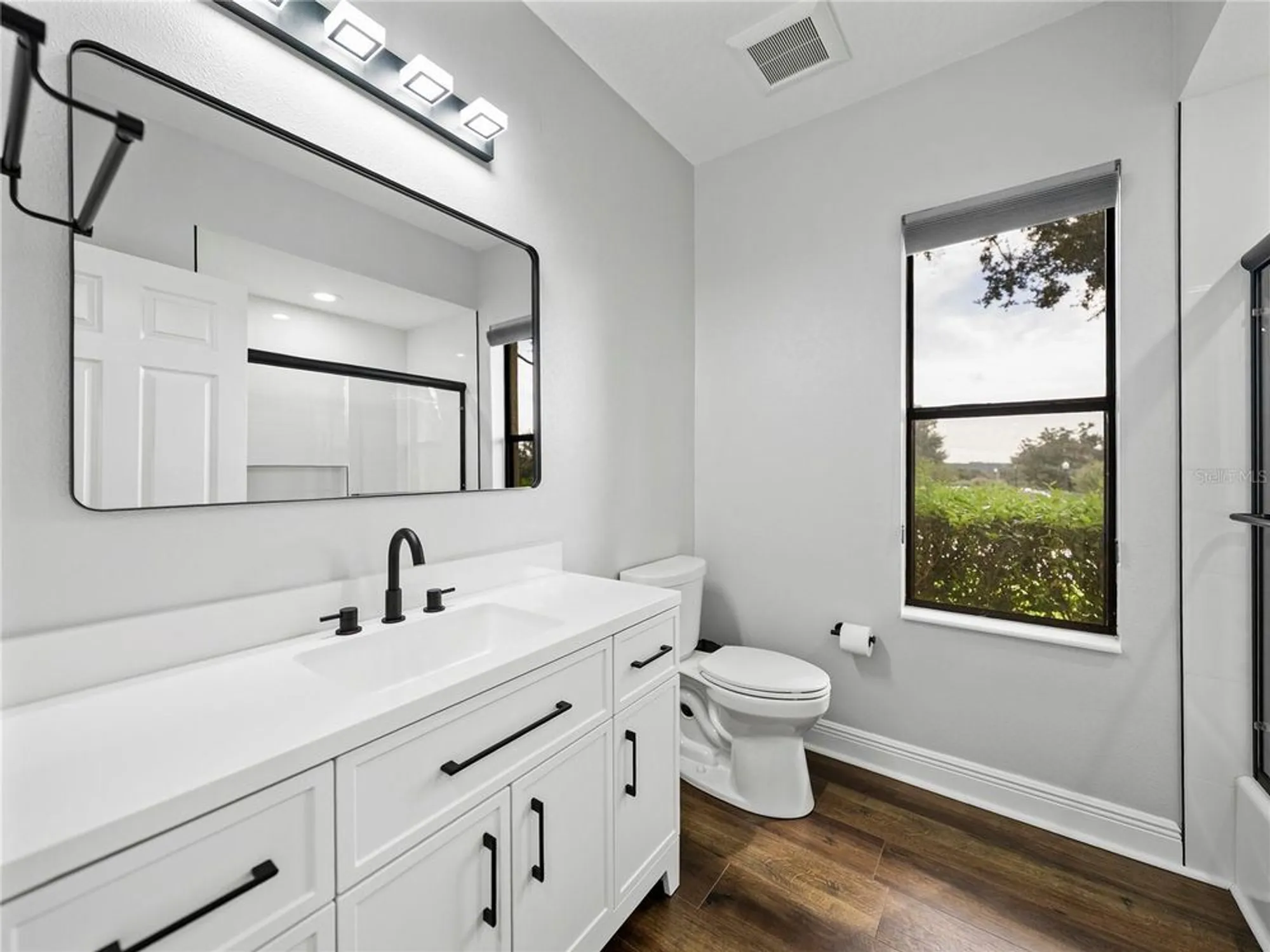 Property Slideshow image 42 of 76 | 34120 americana ave, Dade City, FL, 33525