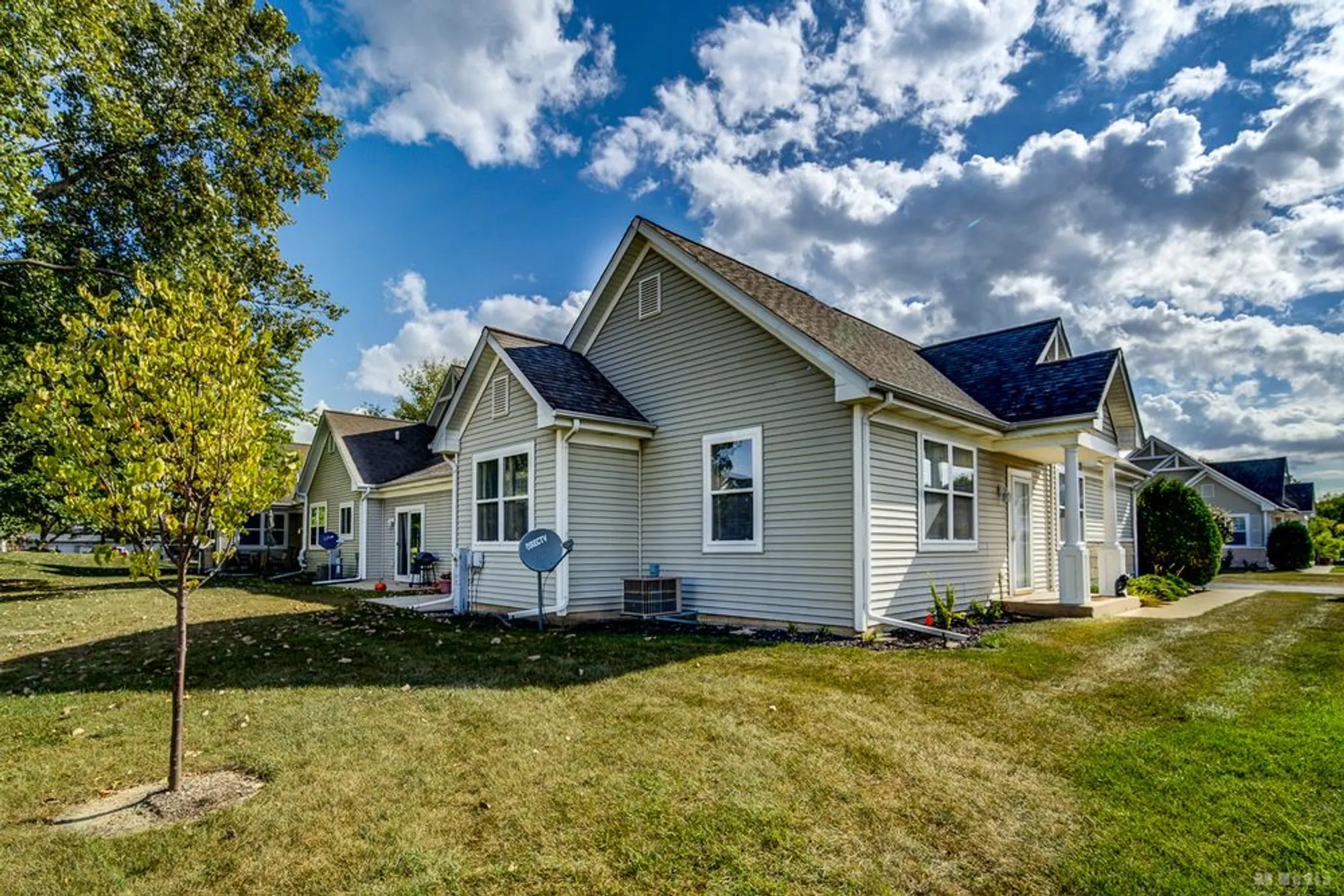 Property Slideshow image 21 of 28 | 2508 meer park ct, Crest Hill, IL, 60403