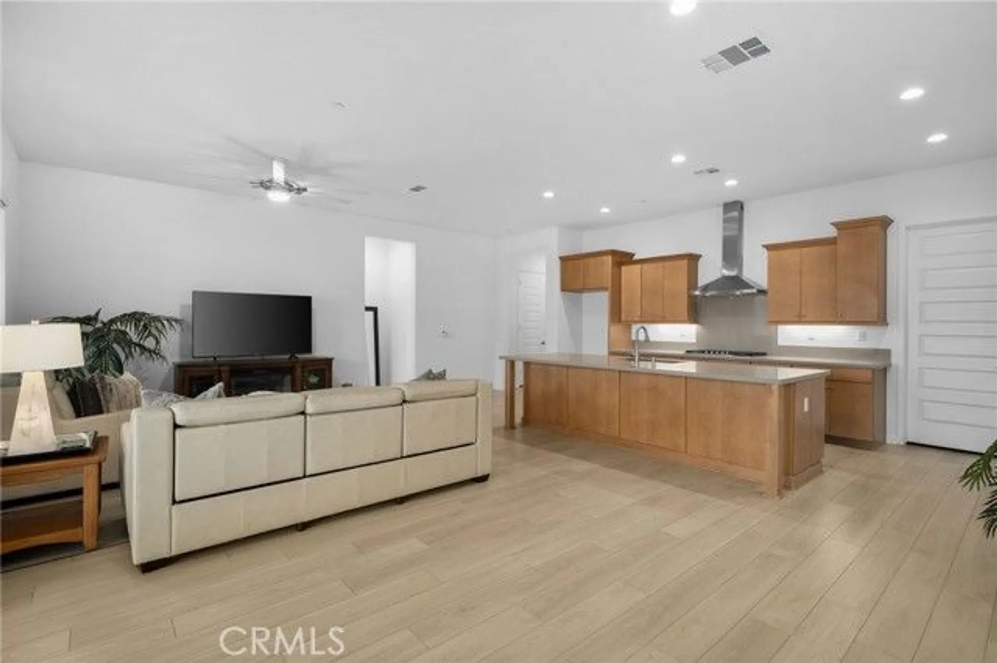 Property Slideshow image 32 of 48 | 11937 wandering way, Corona, CA, 92883