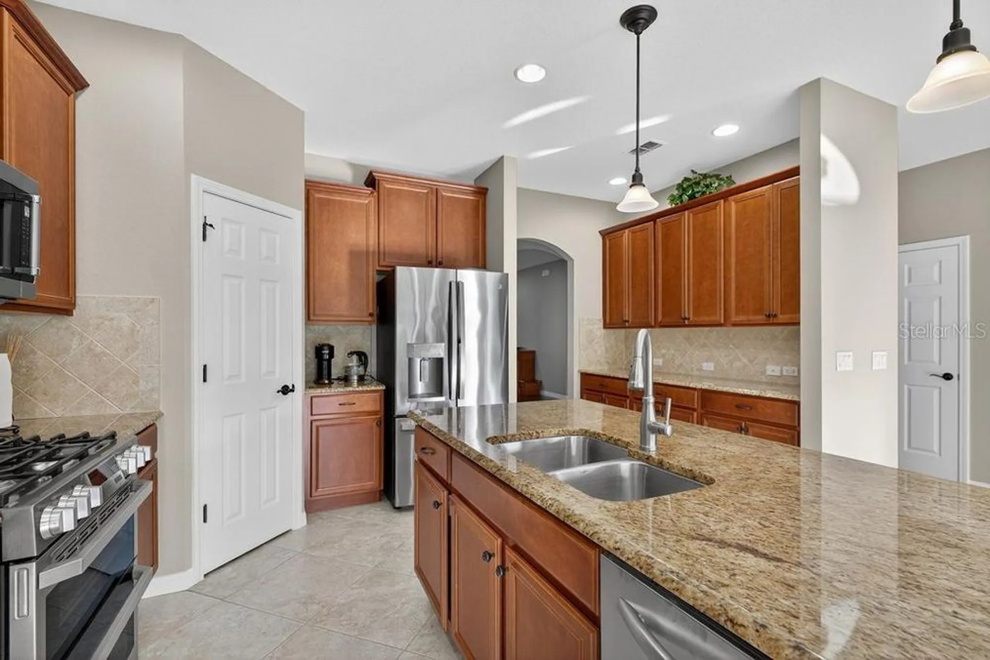 Property Slideshow image 23 of 73 | 30120 hackney loop, Mount Dora, FL, 32757