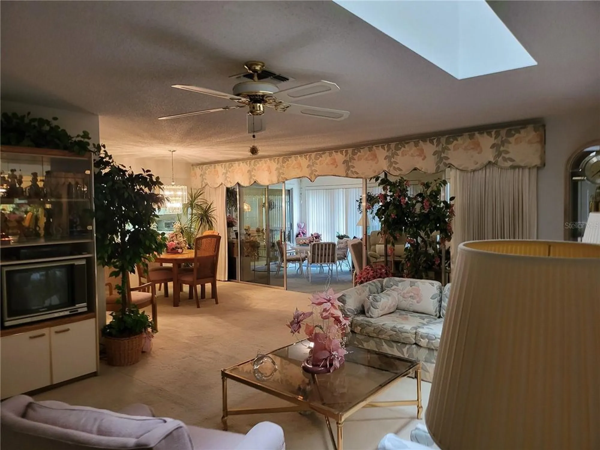 Property Slideshow image 3 of 15 | 2687 royal ridge dr, Spring Hill, FL, 34606