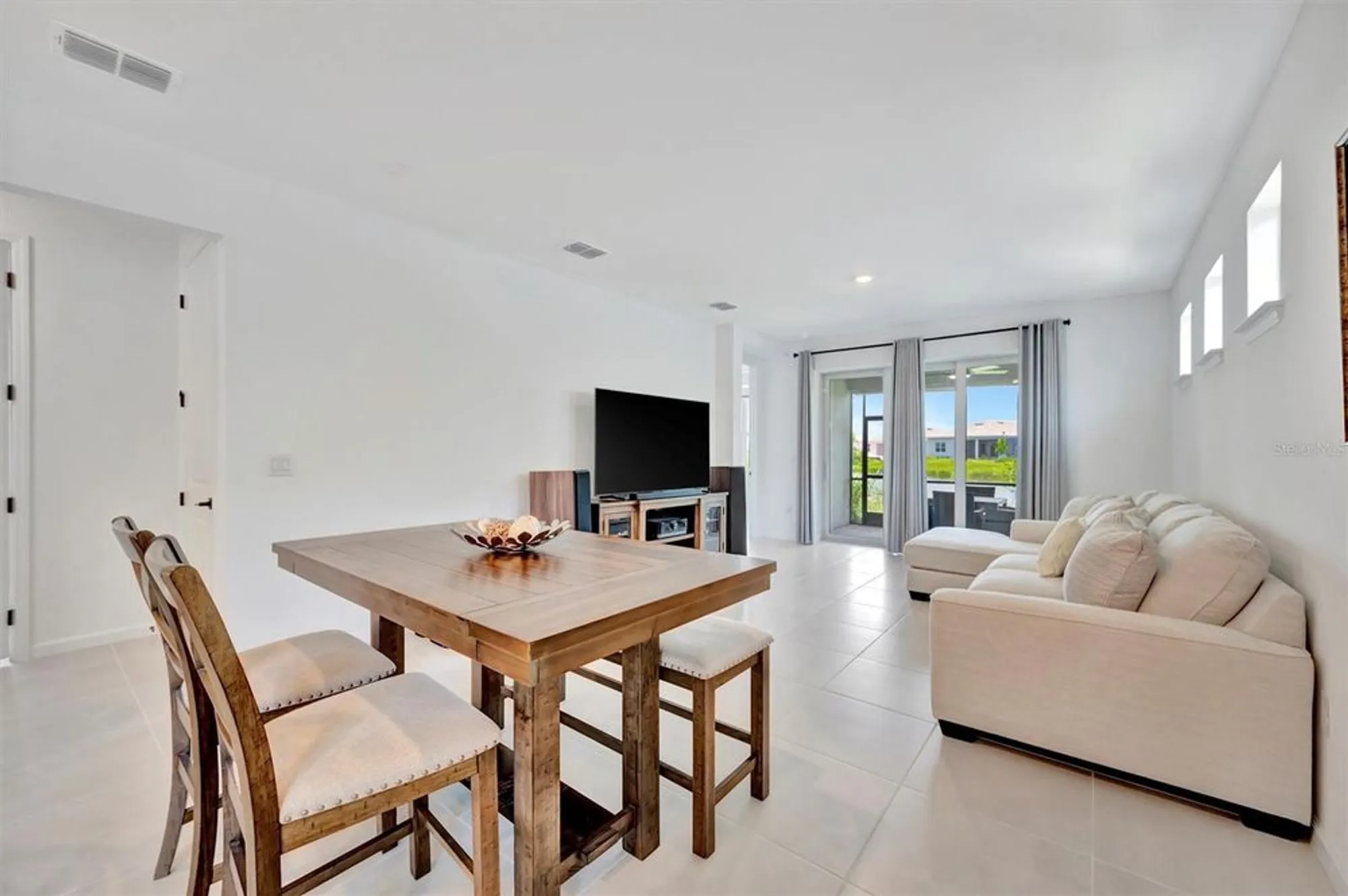 Property Slideshow image 27 of 75 | 10367 abaco falls dr, Englewood, FL, 34223