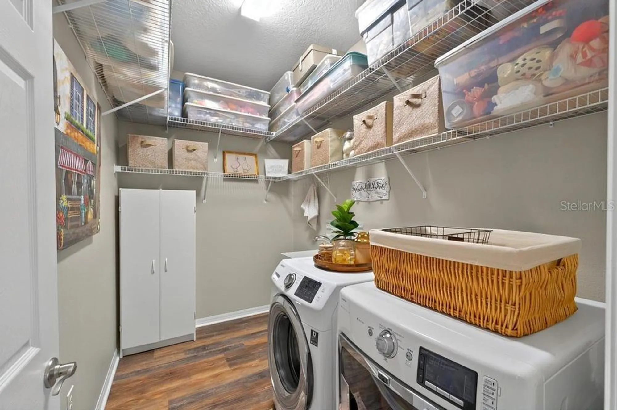 Property Slideshow image 25 of 38 | 27121 white plains way, Leesburg, FL, 34748