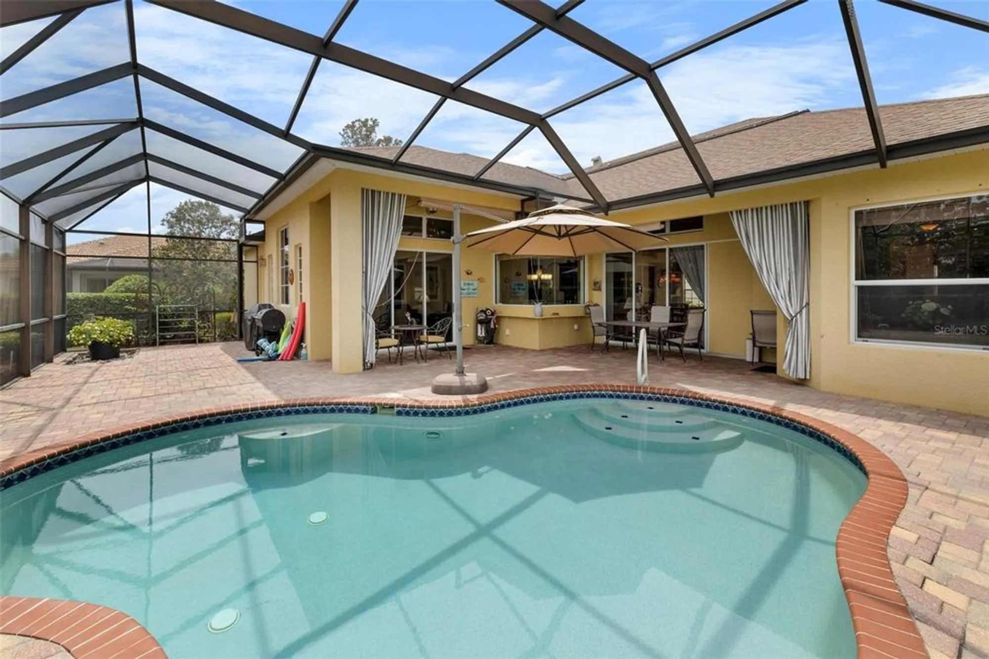 Property Slideshow image 34 of 61 | 8308 mobile cir, Weeki Wachee, FL, 34613