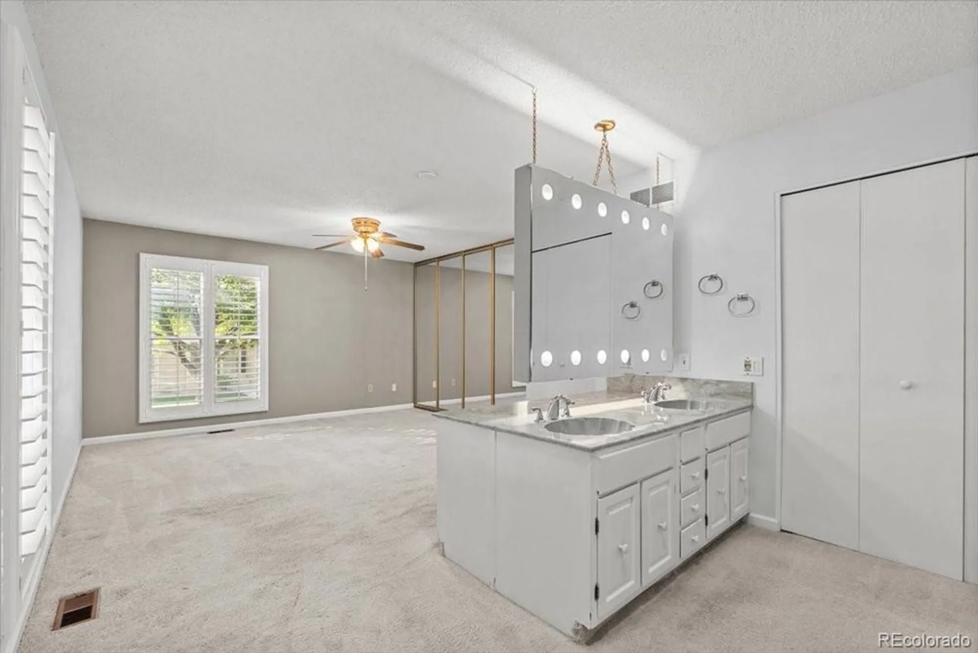 Property Slideshow image 15 of 30 | 51 douglas dr, Broomfield, CO, 80020