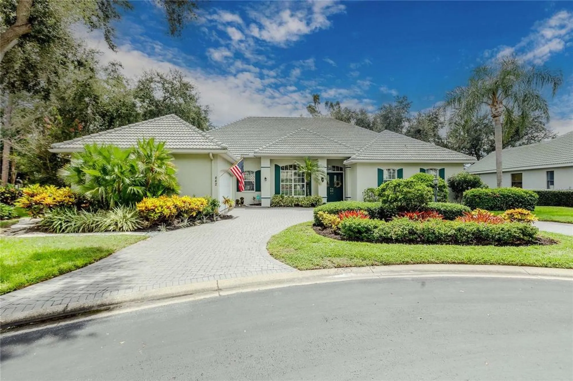 Property Slideshow image 3 of 84 | 442 tremingham way, Venice, FL, 34293