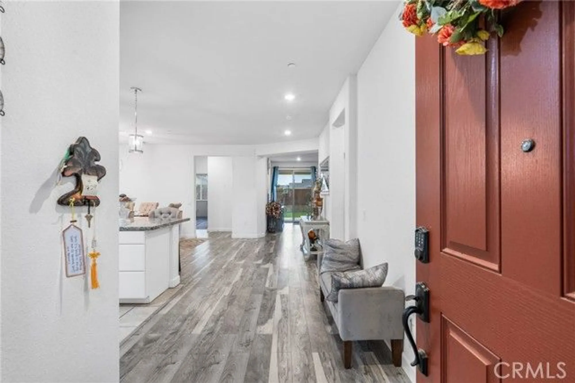 Property Slideshow image 12 of 40 | 9276 red thistle ct, Sacramento, CA, 95829