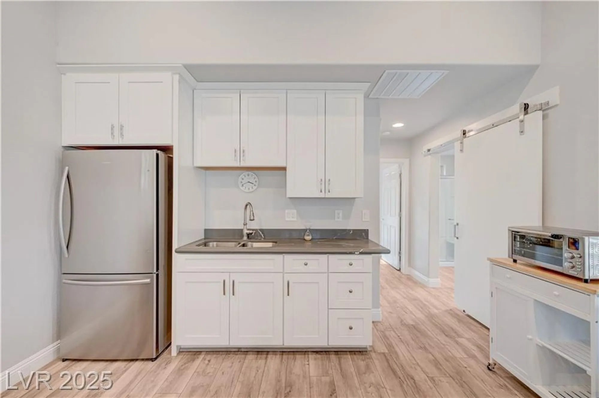 Property Slideshow image 51 of 69 | 3033 merimar dr, Las Vegas, NV, 89134