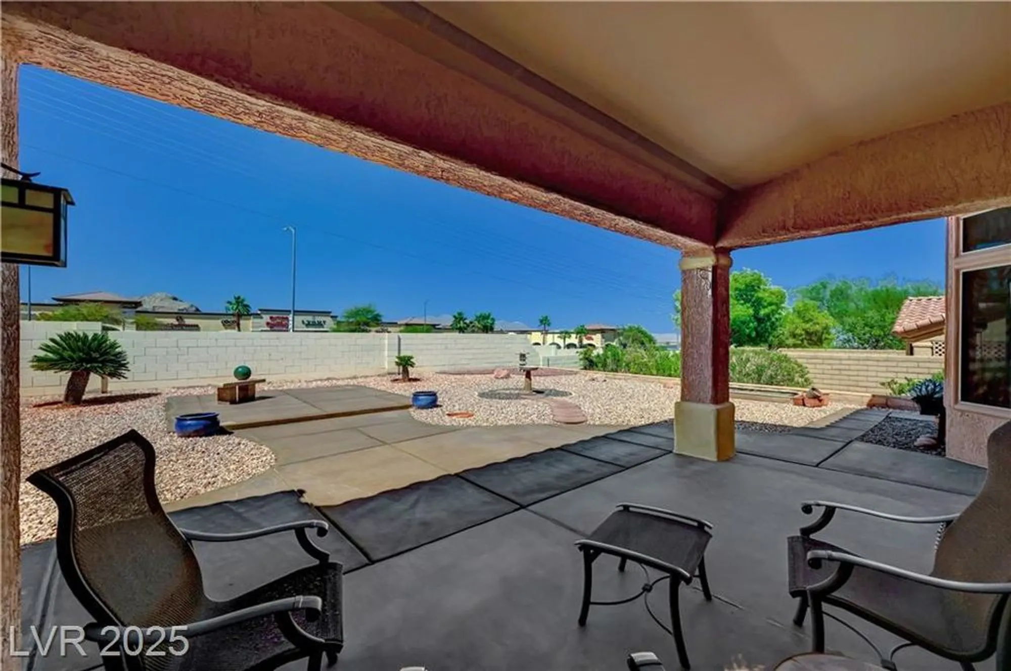 Property Slideshow image 40 of 78 | 10020 villa ridge dr, Las Vegas, NV, 89134