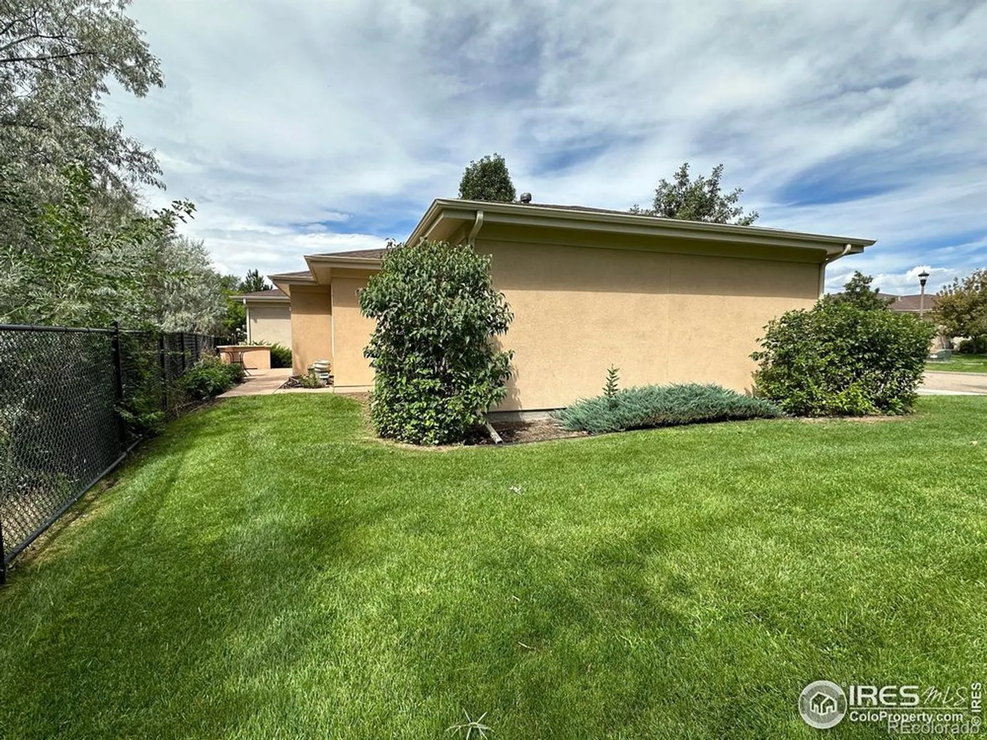 Property Slideshow image 24 of 41 | 1270 inca dove cir, Loveland, CO, 80537