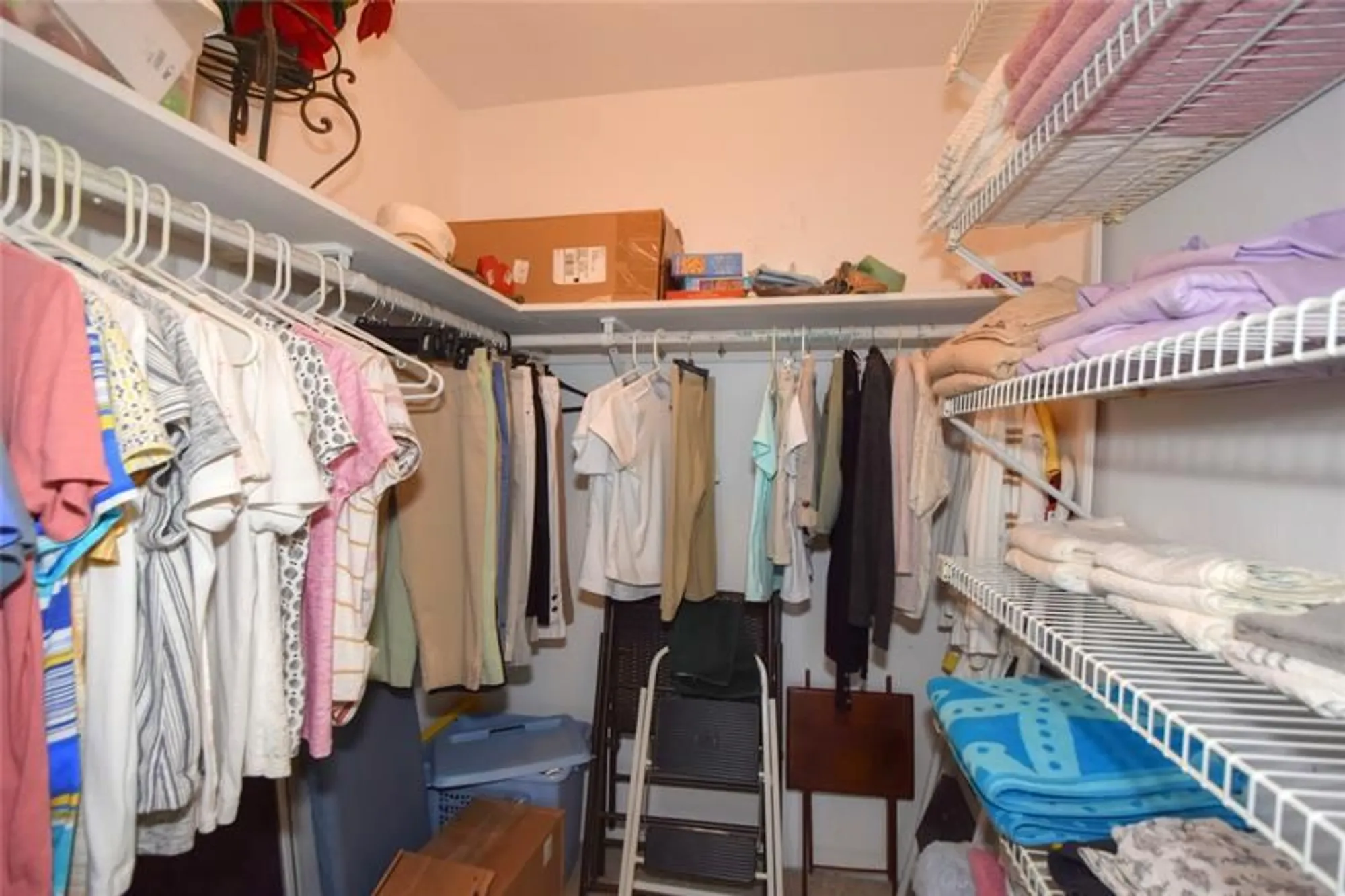 Property Slideshow image 15 of 38 | 3333 ne 34th st 1402, Fort Lauderdale, FL, 33308