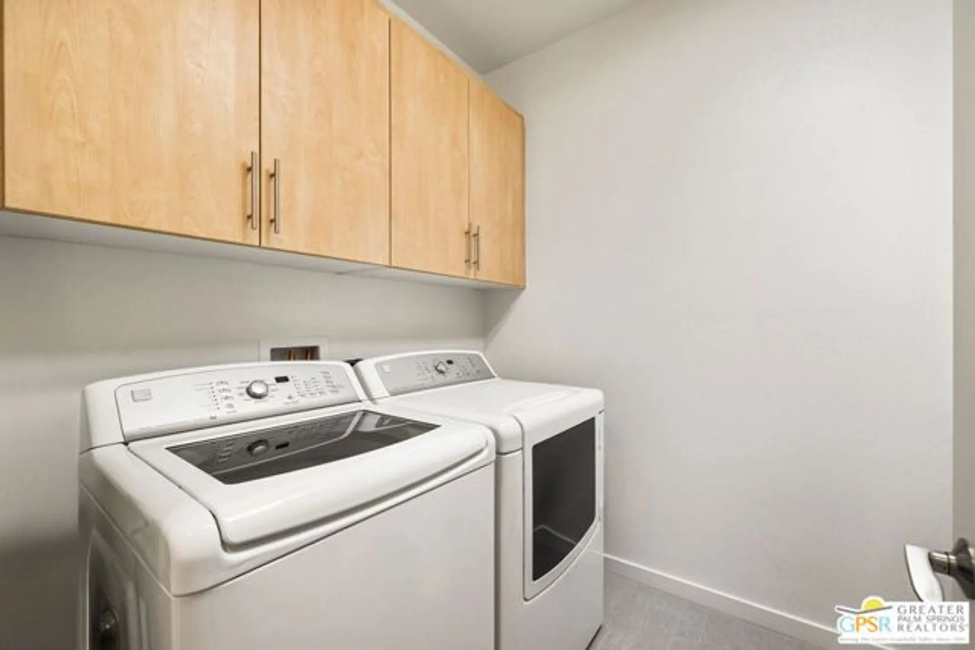 Property Slideshow image 45 of 46 | 702 axis way, Palm Springs, CA, 92262