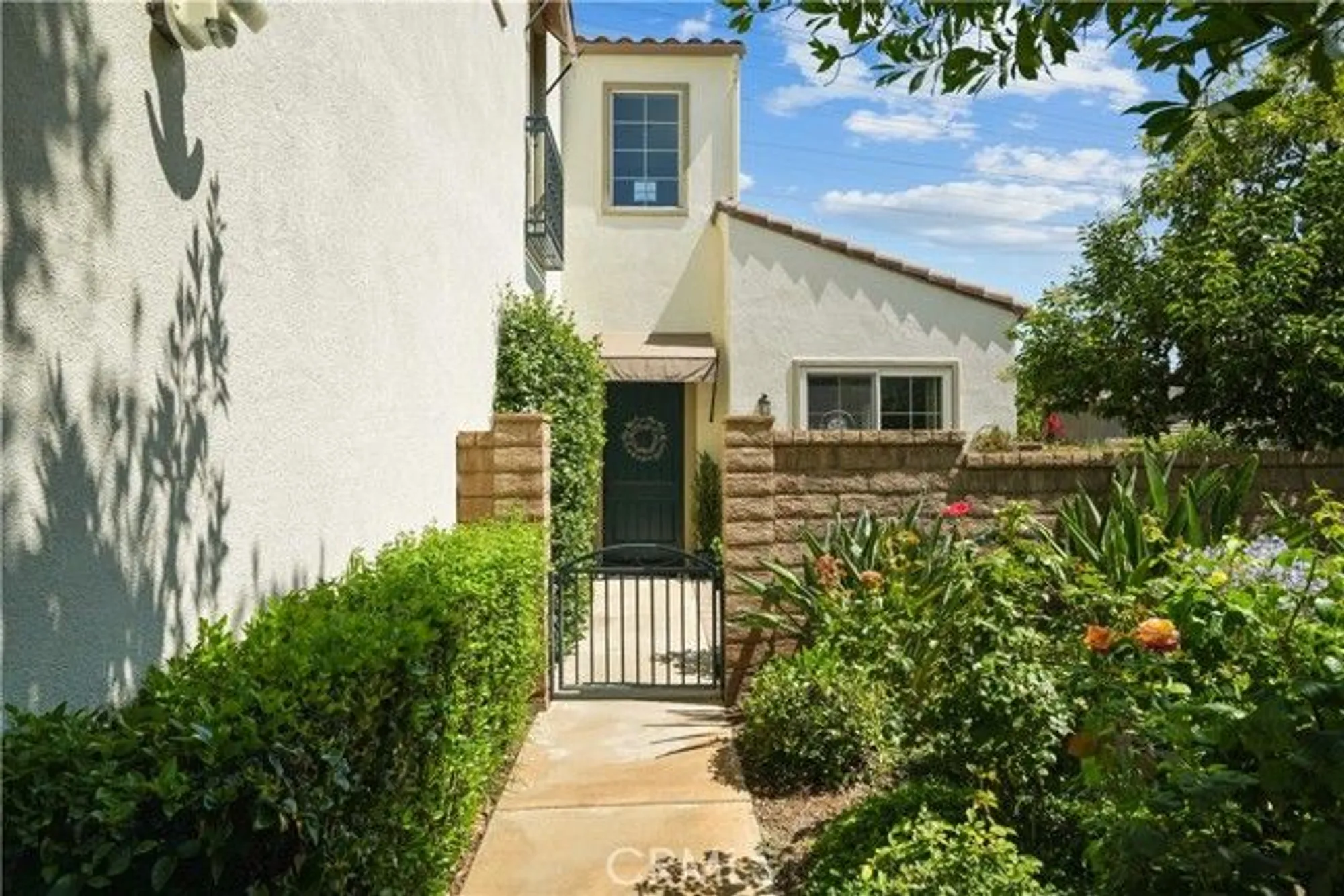 Property Slideshow image 42 of 63 | 23715 western cedar ct, Valencia, CA, 91354