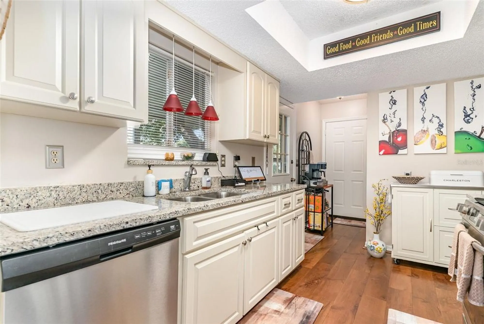 Property Slideshow image 12 of 41 | 17571 se 108th ave, Summerfield, FL, 34491