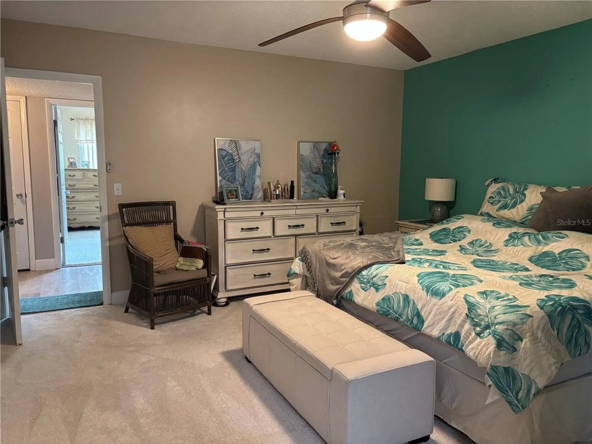 Property Slideshow image 12 of 29 | 2426 ecuadorian way 24, Clearwater, FL, 33763