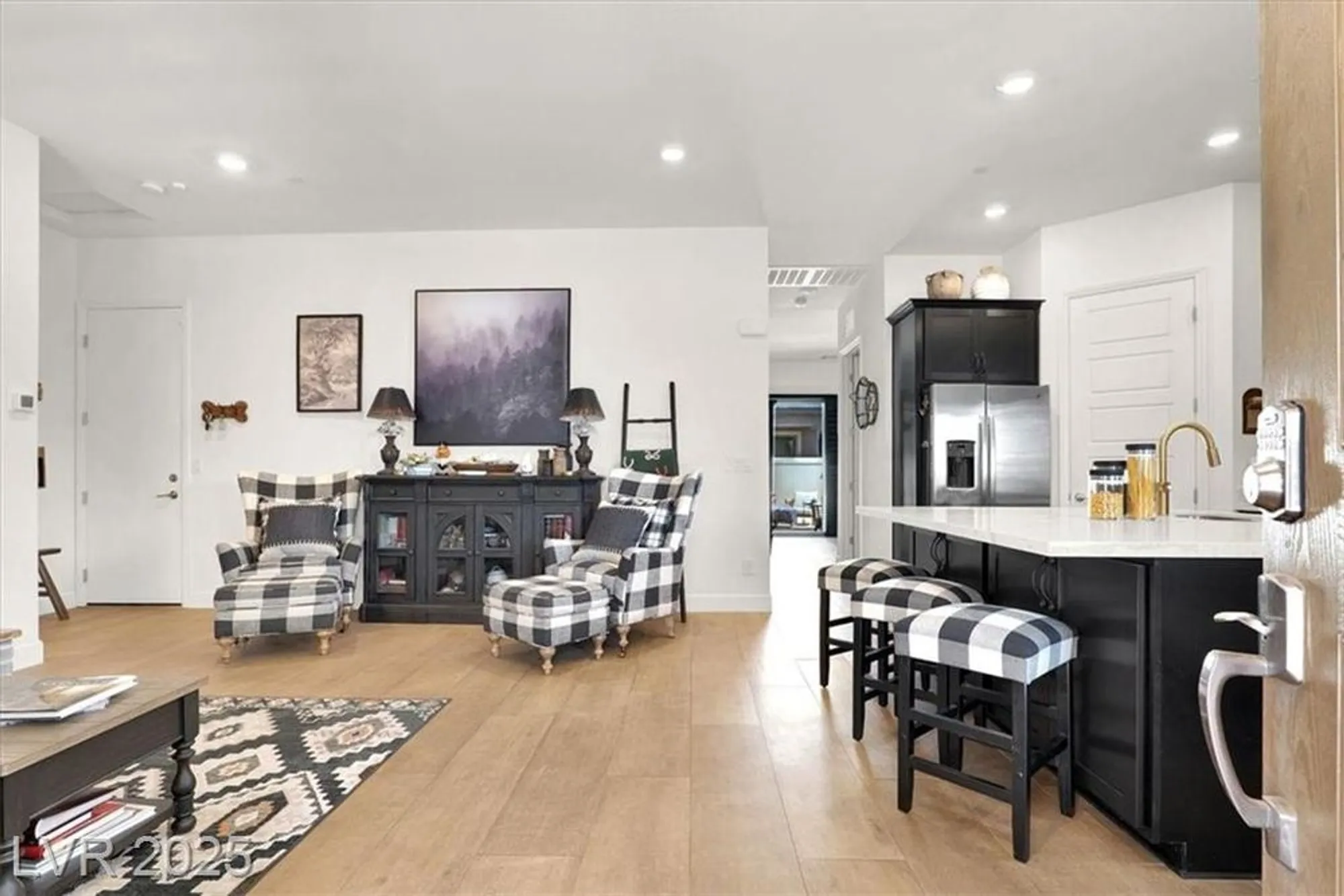 Property Slideshow image 3 of 45 | 727 chopin hills st, Henderson, NV, 89011