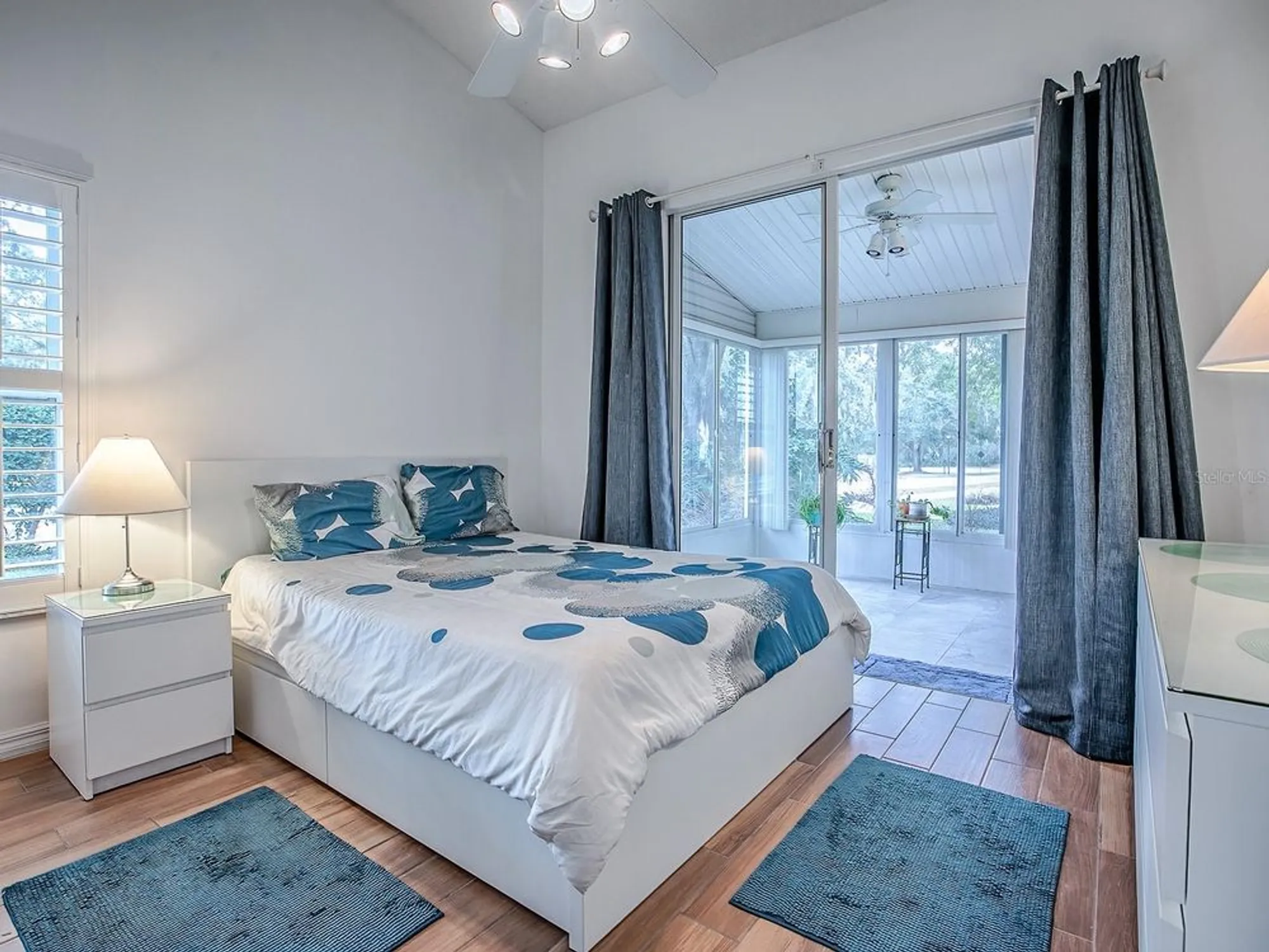 Property Slideshow image 28 of 67 | 25348 crestwater dr, Leesburg, FL, 34748