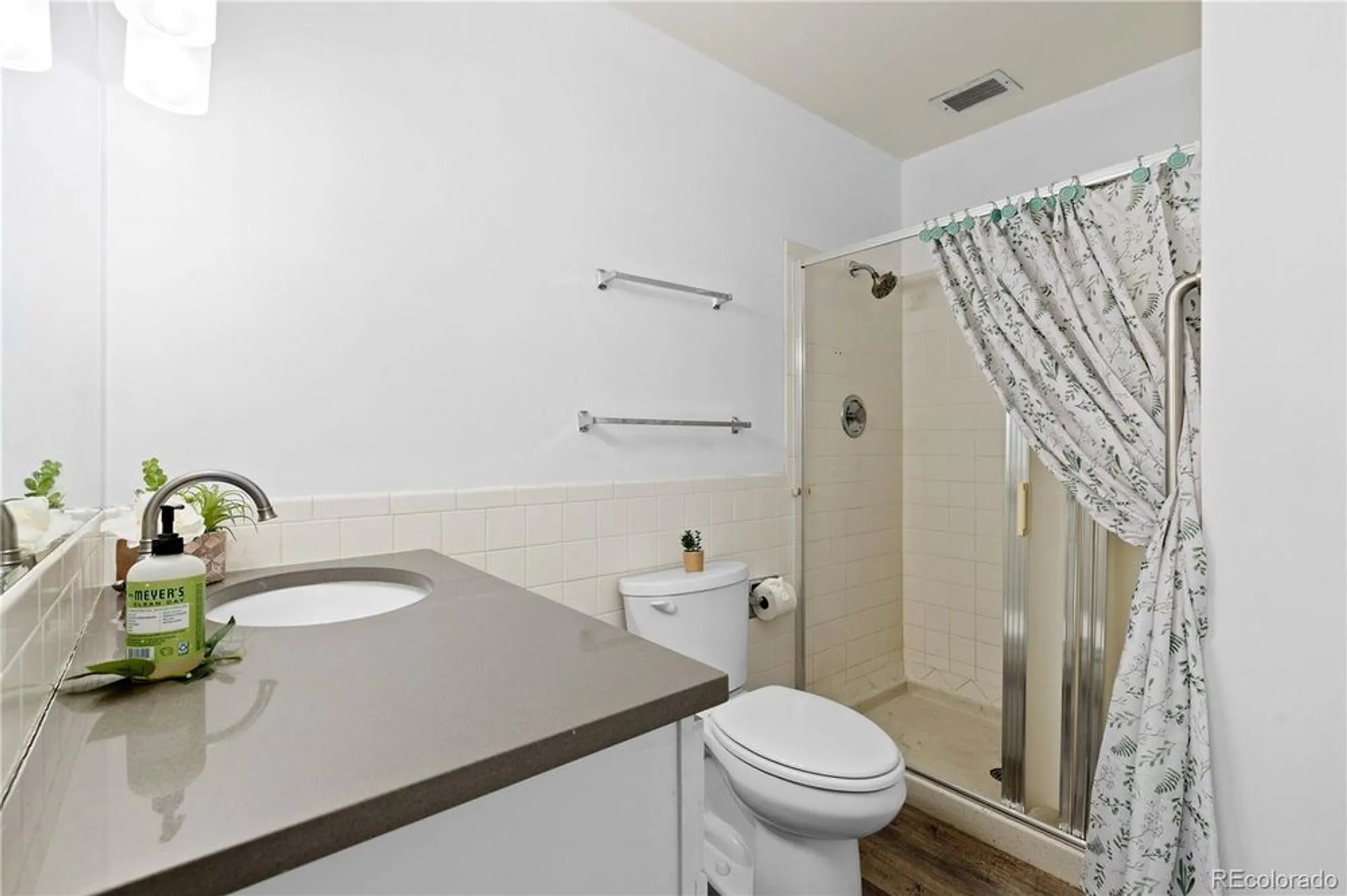 Property Slideshow image 21 of 48 | 755 s alton way 9d, Denver, CO, 80247