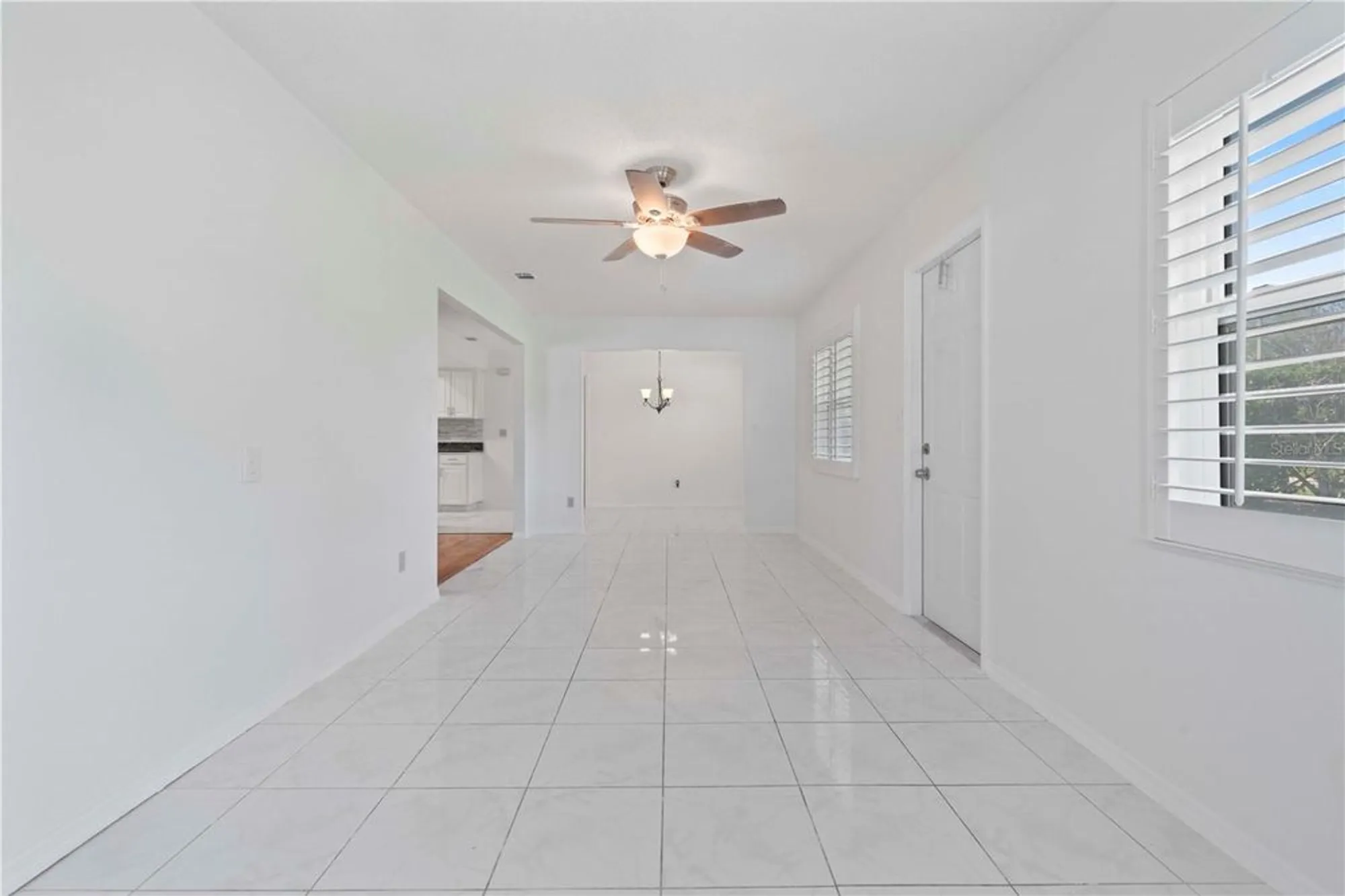 Property Slideshow image 28 of 55 | 2329 lancaster dr, Sun City Center, FL, 33573