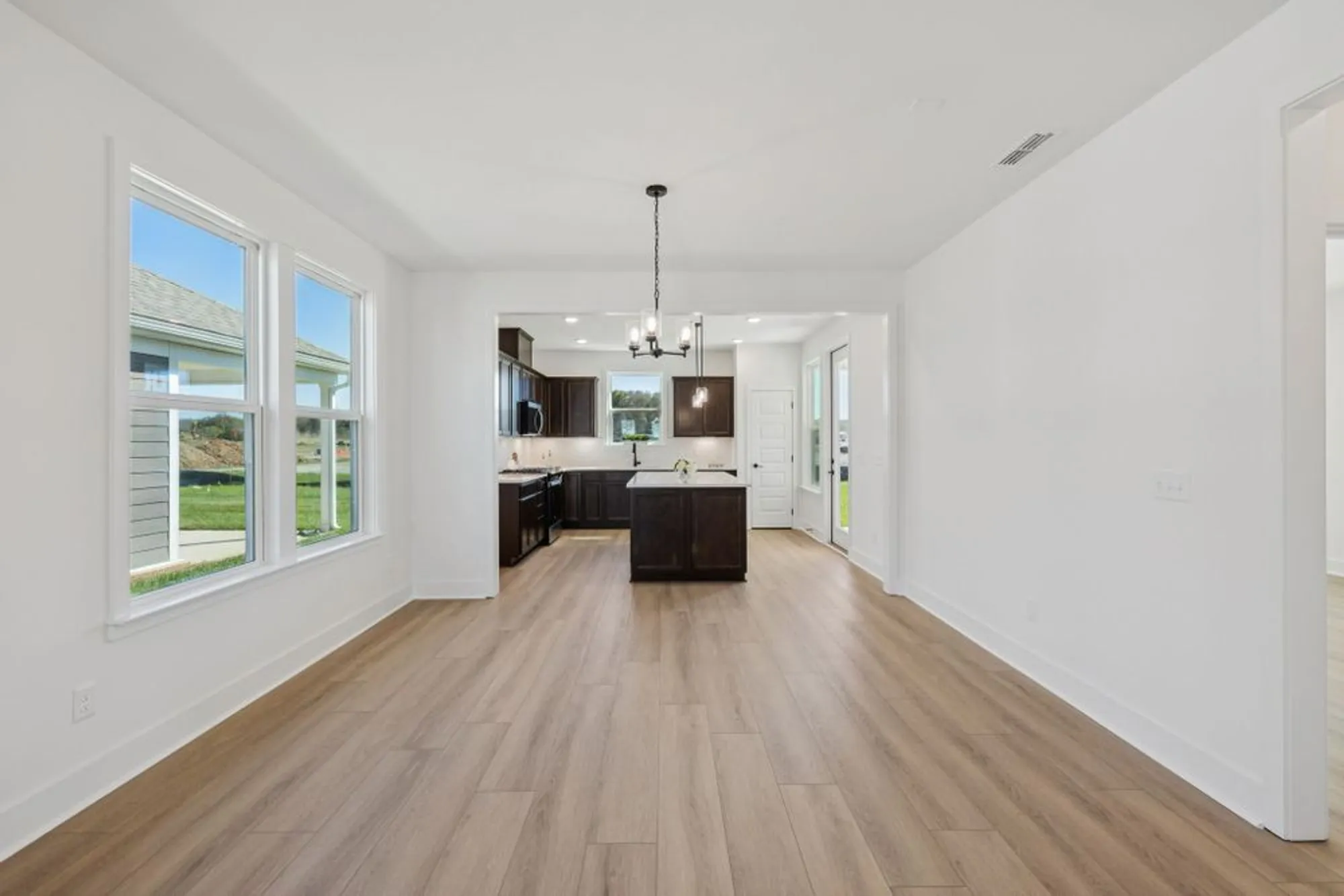 Property Slideshow image 11 of 36 | 535 scarlet oak rd, Lebanon, TN, 37090