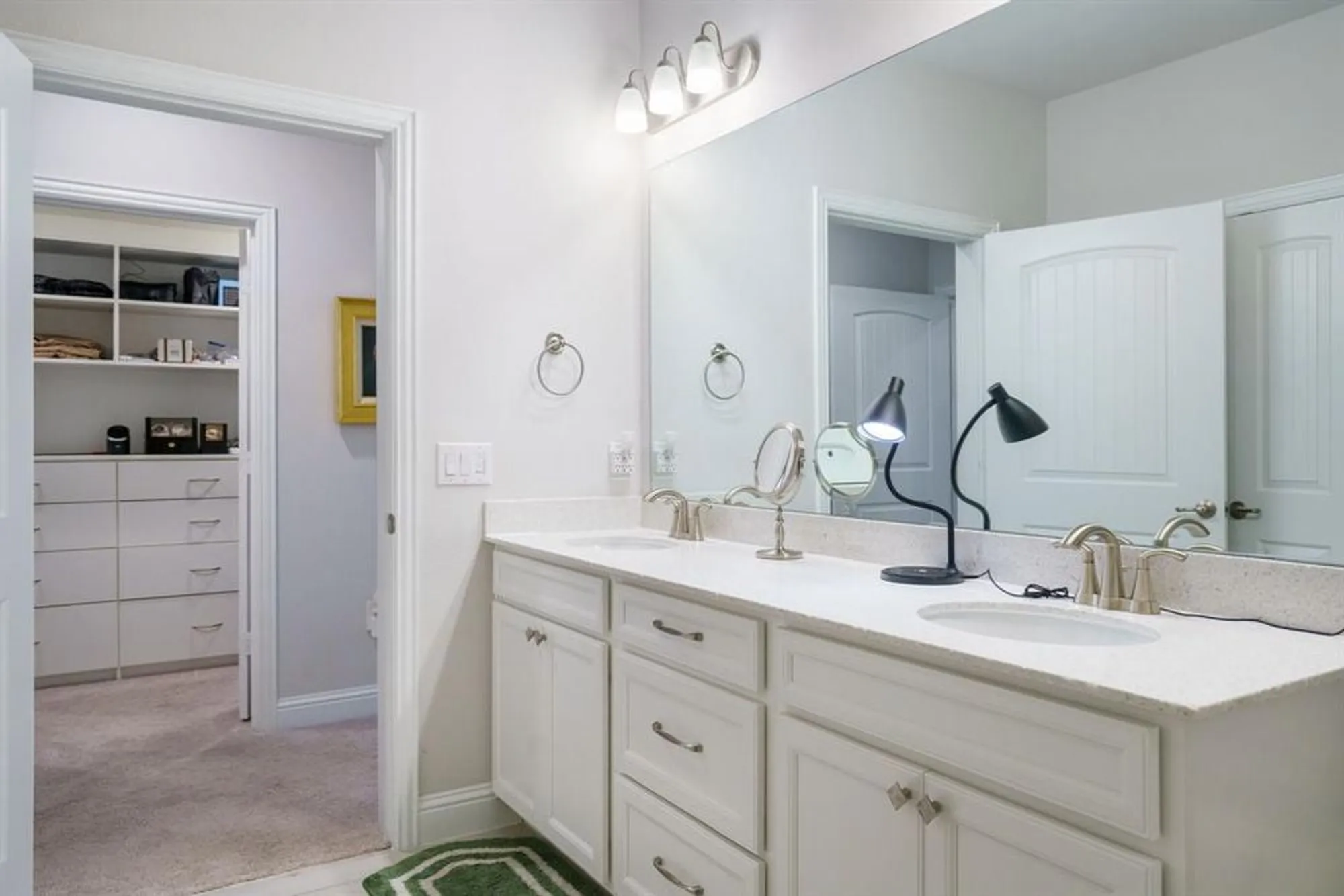 Property Slideshow image 16 of 35 | 651 n watters rd apt 1101, Allen, TX, 75013