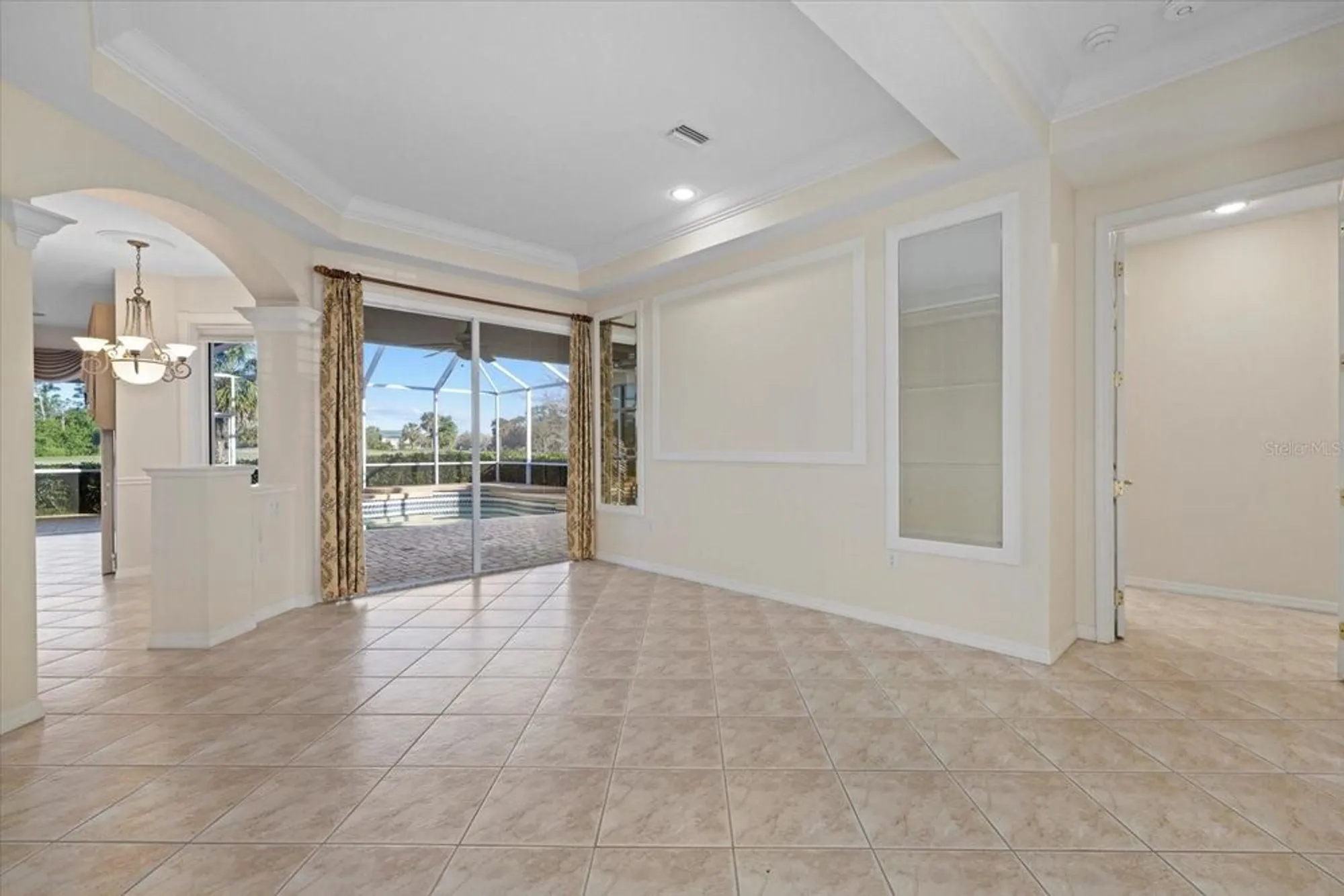 Property Slideshow image 9 of 35 | 6210 cormorant ct, Bradenton, FL, 34203