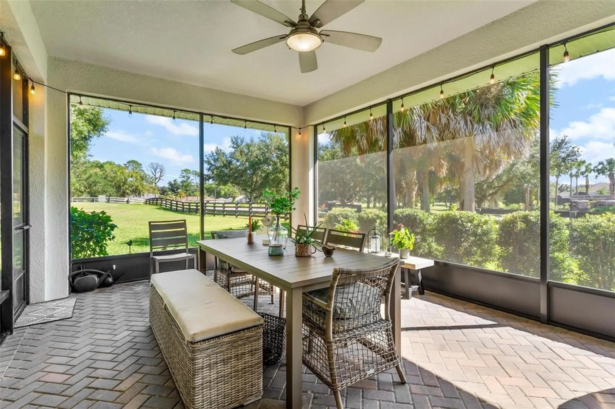 Property Slideshow image 38 of 56 | 5066 greens dr, Lady Lake, FL, 32159