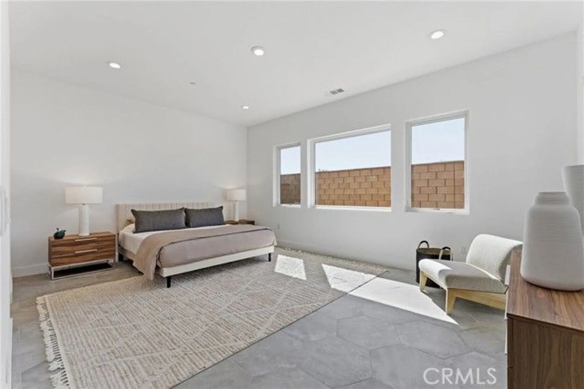 Property Slideshow image 12 of 27 | 1410 celadon st, Palm Springs, CA, 92262