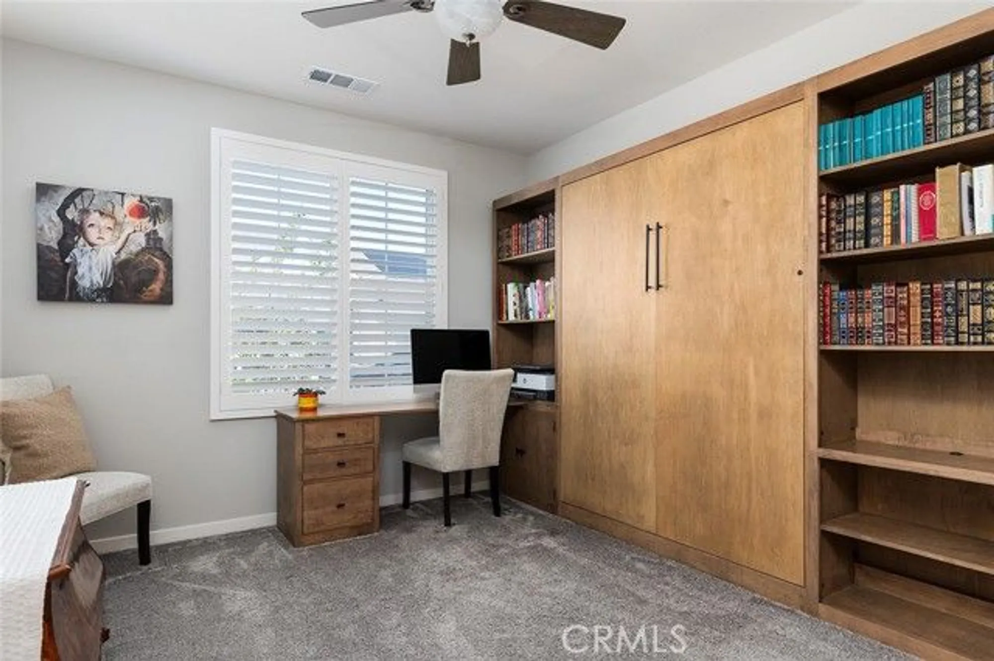 Property Slideshow image 18 of 43 | 25102 citron ln, Canyon Country, CA, 91387