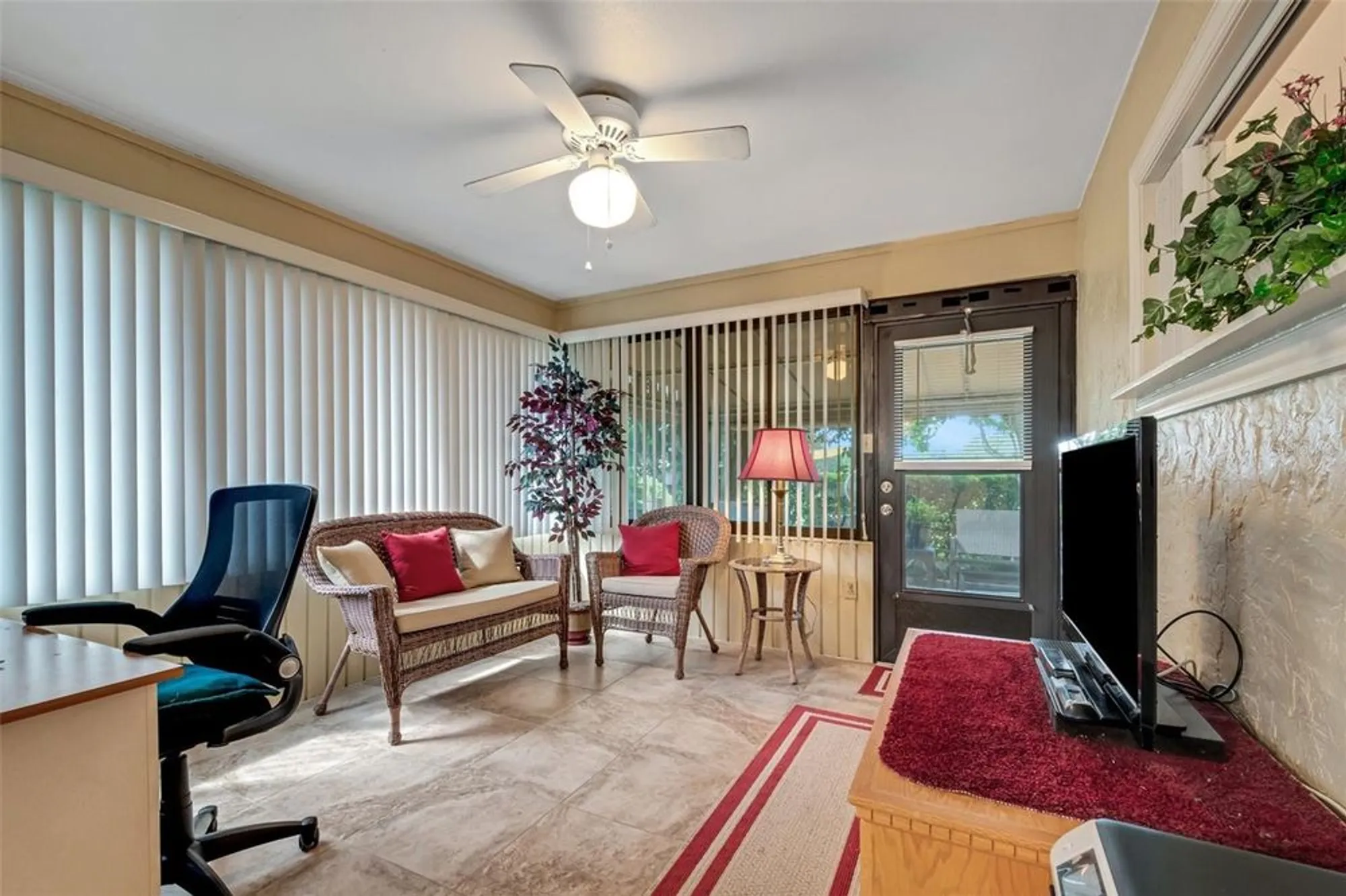 Property Slideshow image 15 of 57 | 6256 sandpipers dr, Lakeland, FL, 33809