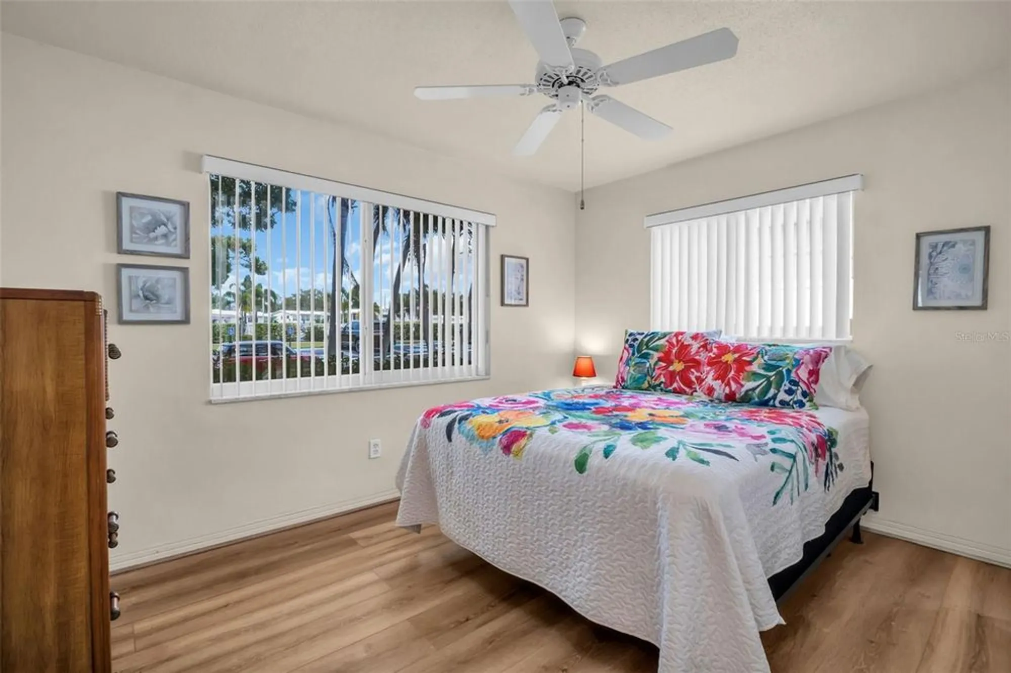 Property Slideshow image 29 of 71 | 9082 141st st, Seminole, FL, 33776