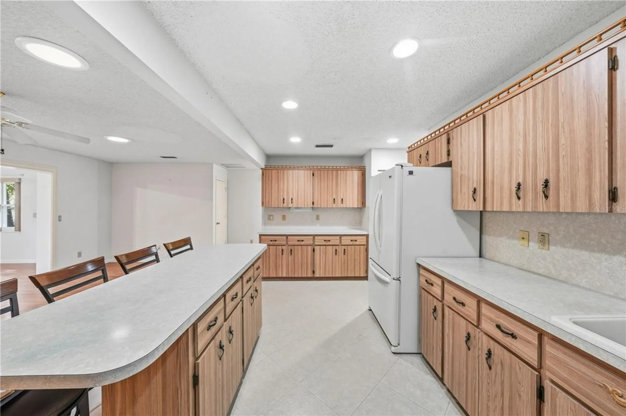 Property Slideshow image 16 of 60 | 8420 sw 92nd st b, Ocala, FL, 34481