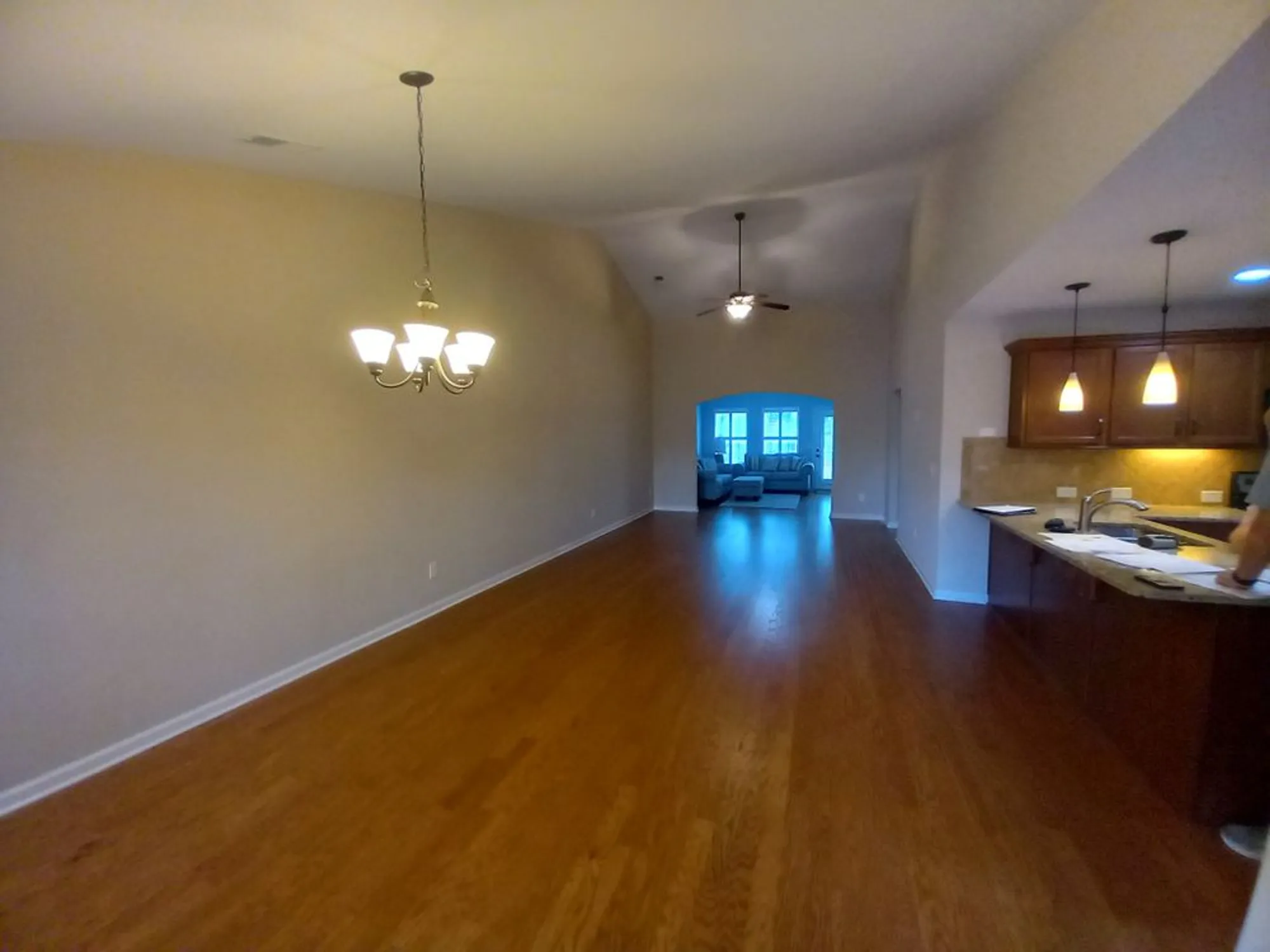 Property Slideshow image 6 of 15 | 395 devon chase hl 4102, Gallatin, TN, 37066