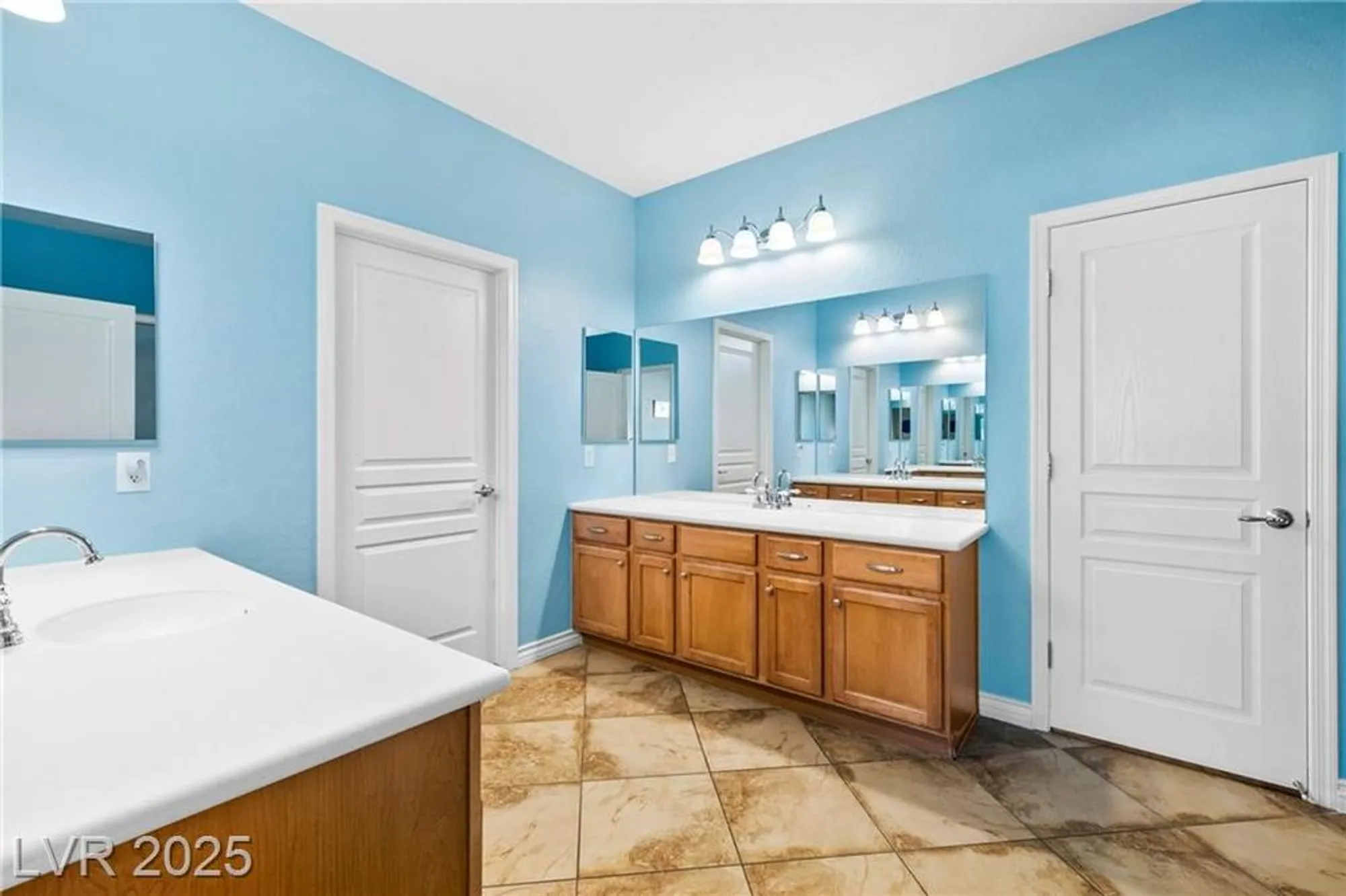 Property Slideshow image 13 of 30 | 2416 vivid sky pl, Henderson, NV, 89044