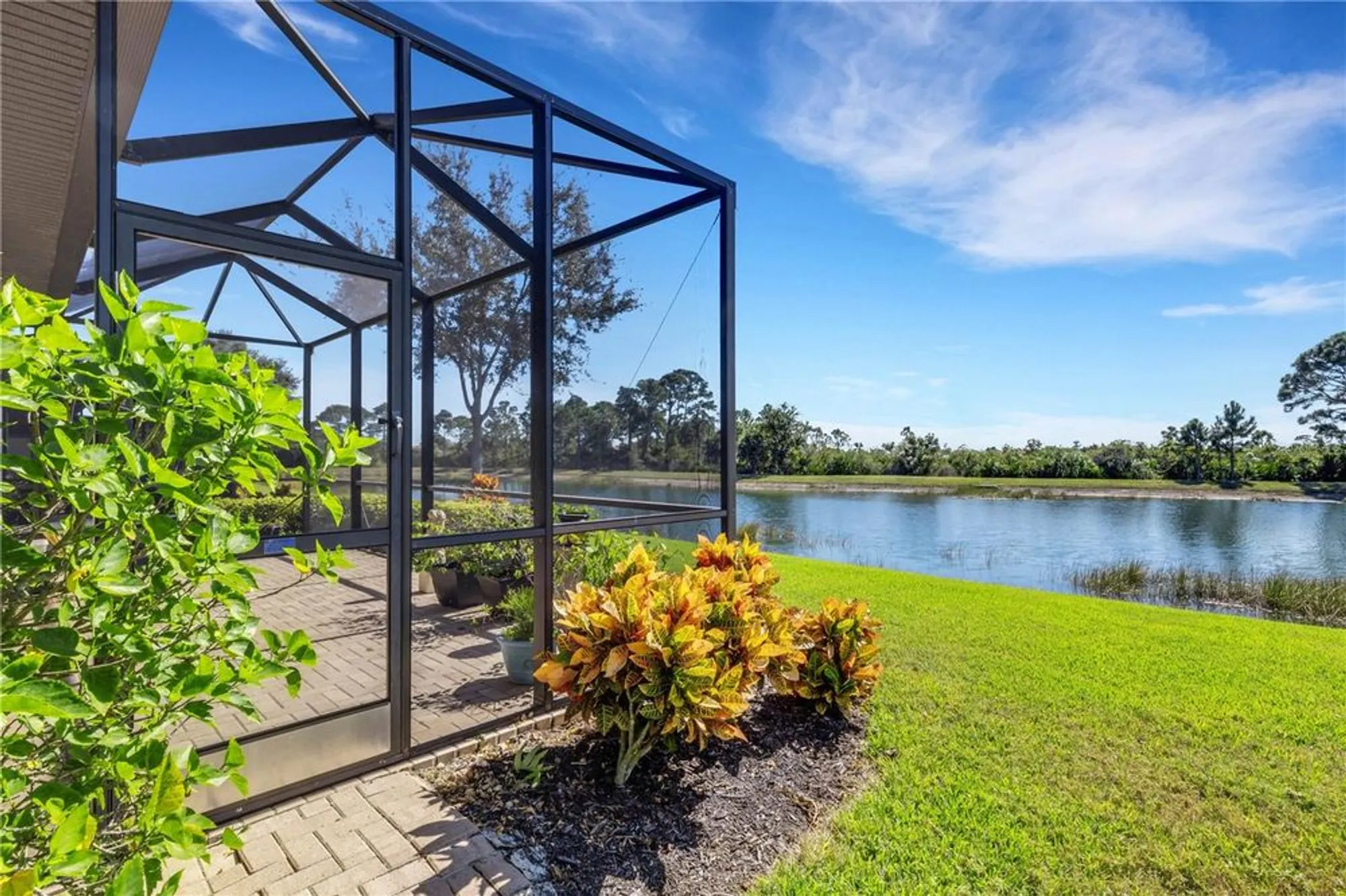 Property Slideshow image 44 of 69 | 10417 crooked creek dr, Venice, FL, 34293