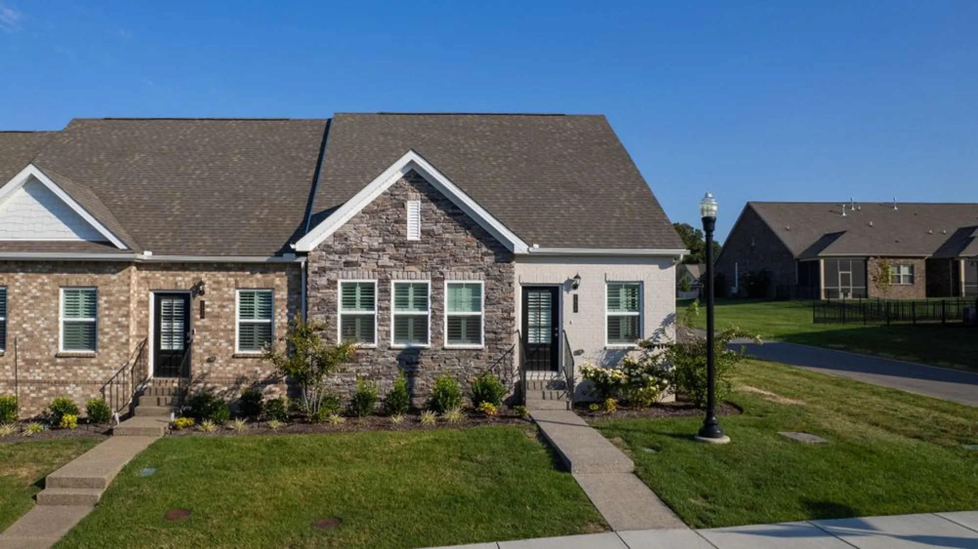 Property Slideshow image 2 of 47 | 1518 cedarbrooke ln, Lebanon, TN, 37090