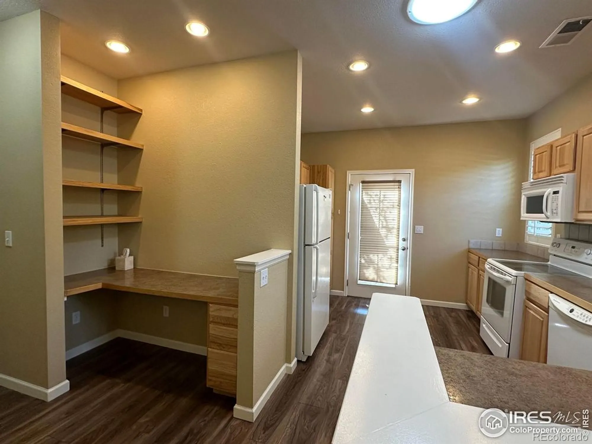 Property Slideshow image 6 of 40 | 1238 finch st, Loveland, CO, 80537