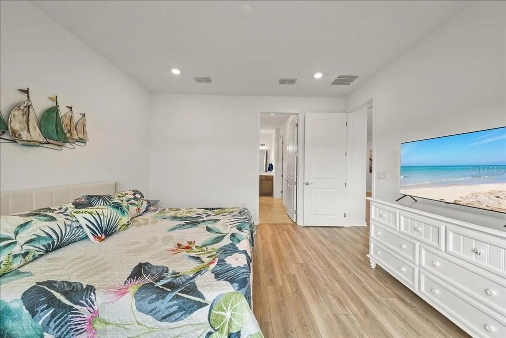 Property Slideshow image 28 of 68 | 9434 ballaster pointe loop, Parrish, FL, 34219