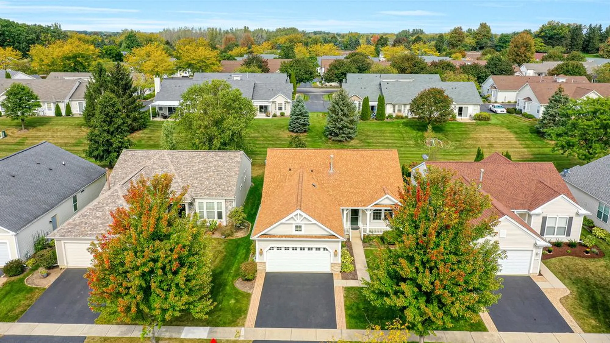 Property Slideshow image 2 of 43 | 12250 songbird ln, Huntley, IL, 60142