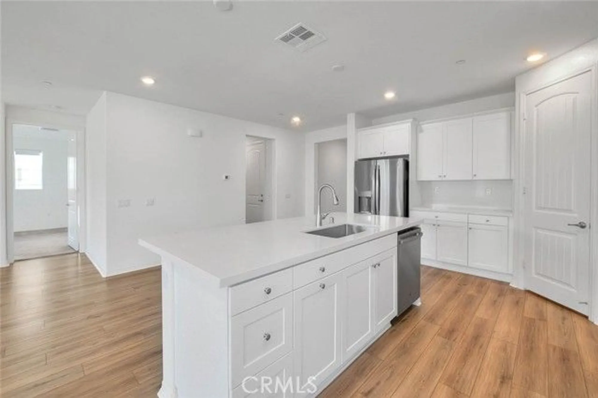 Property Slideshow image 12 of 45 | 4068 e amigos privado, Ontario, CA, 91761